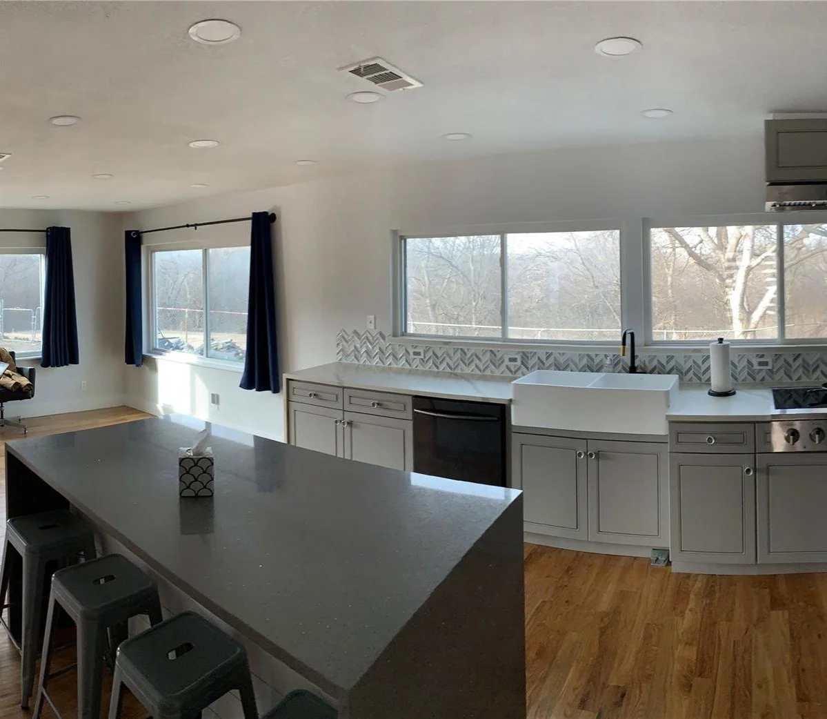 LANGLEY KITCHEN2.jpg