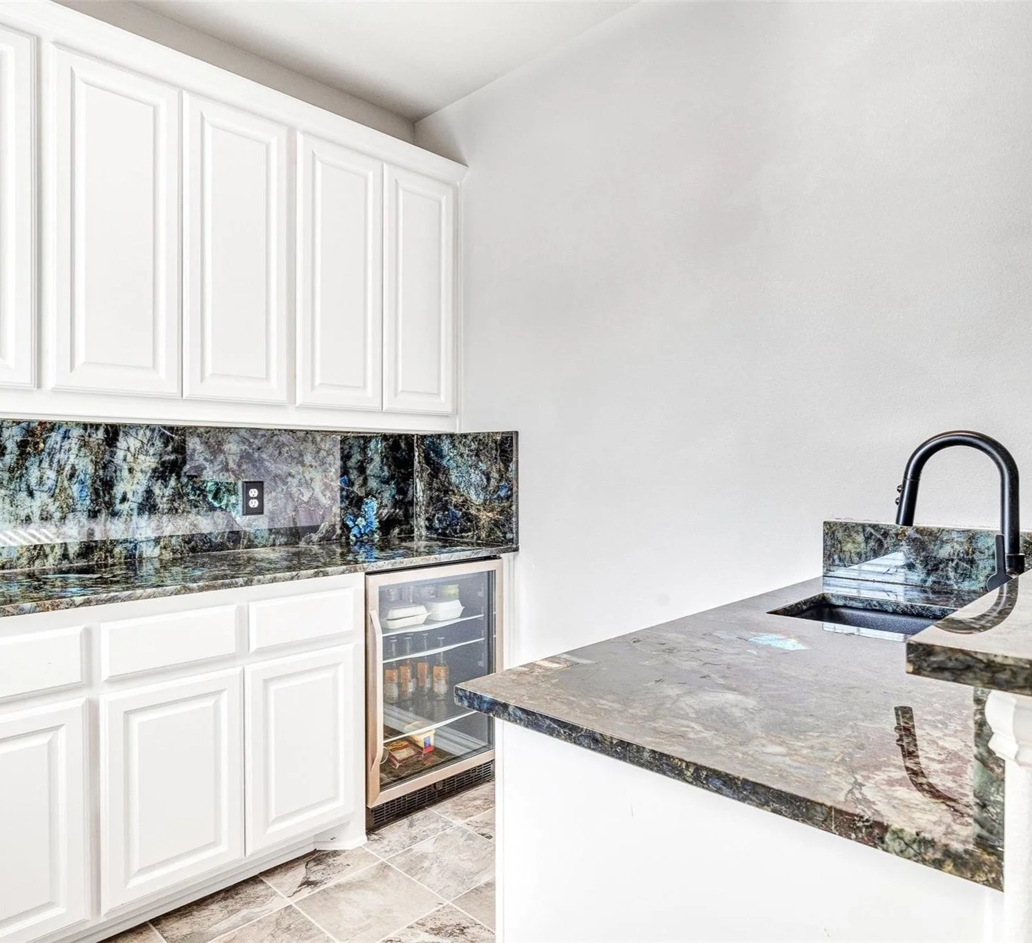 Callander Wet Bar.jpg