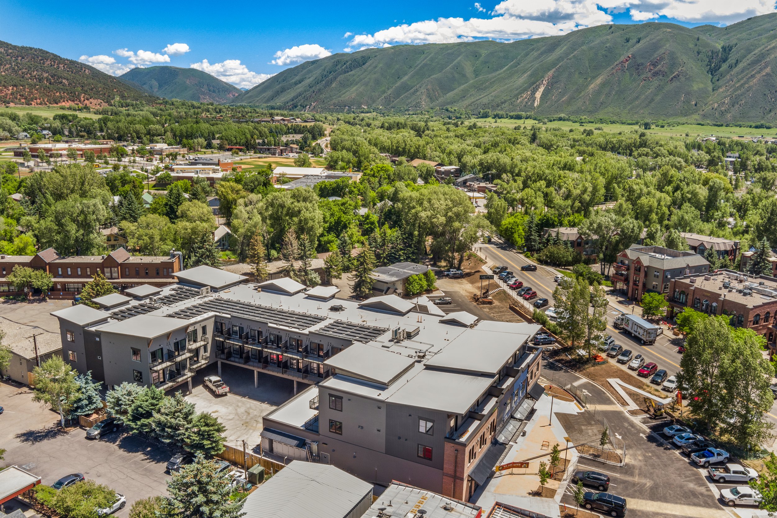 19-140BasaltCenterCir_06152026015.jpg