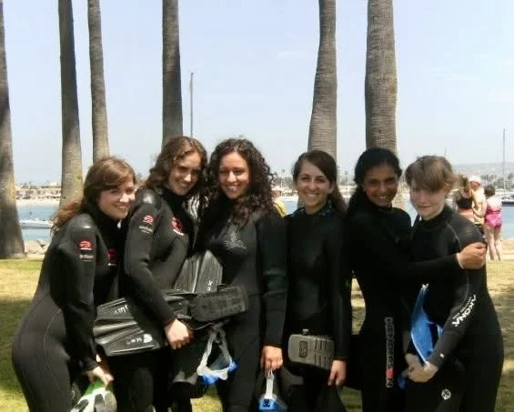 A group of girls on a San Diego snorkel tour at La Jolla cove with Scuba with Justin