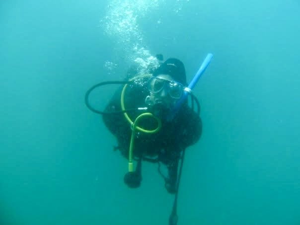 Photo of a diver in San Diego during a guided dive with Justin at La Jolla cove
