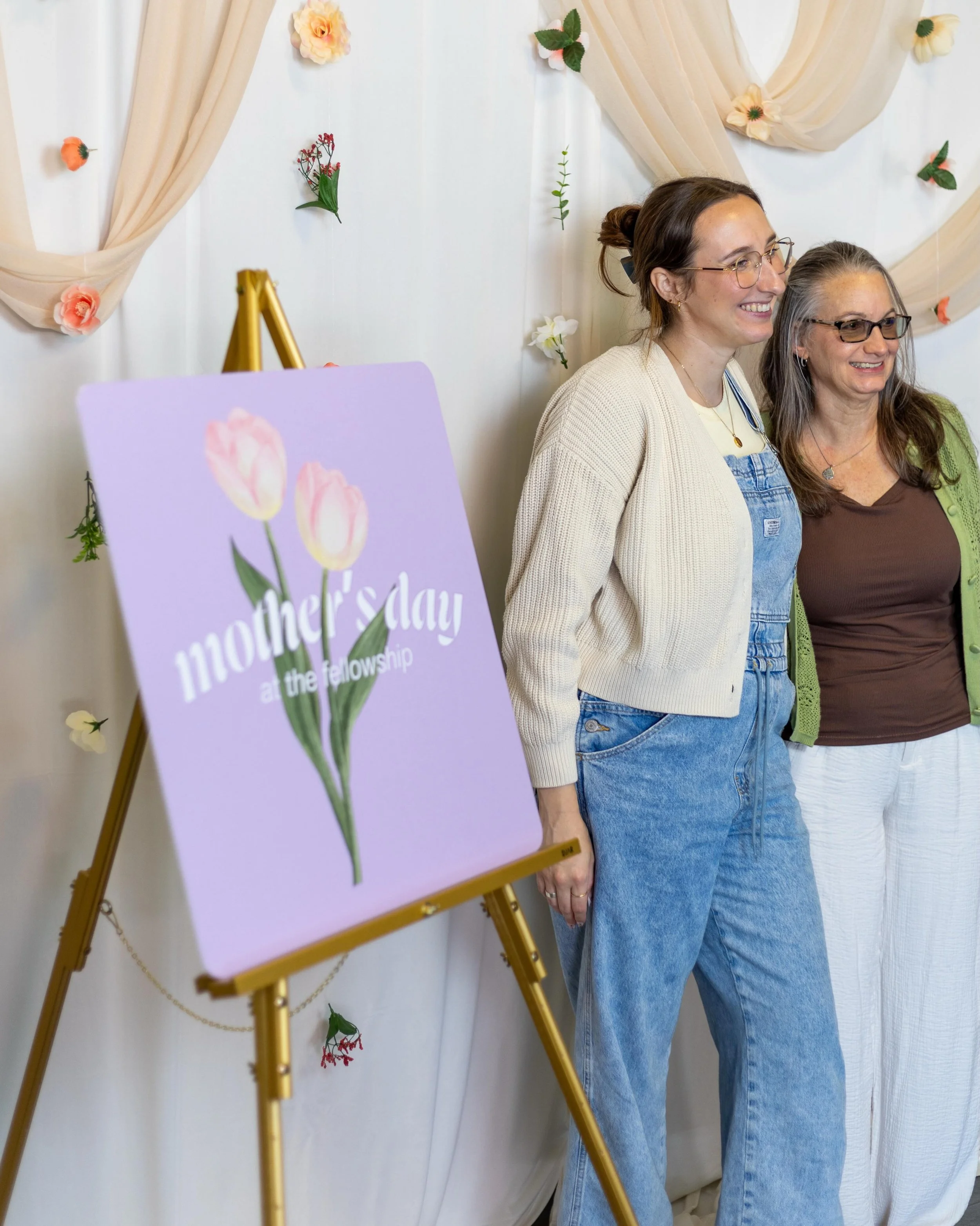 It was such a joy to celebrate and honor all the amazing moms yesterday&mdash;your love reflects God&rsquo;s goodness in so many ways. Thanks for worshipping and celebrating with us, Fellowship Fam&mdash;we&rsquo;re so grateful for each of you! 💐