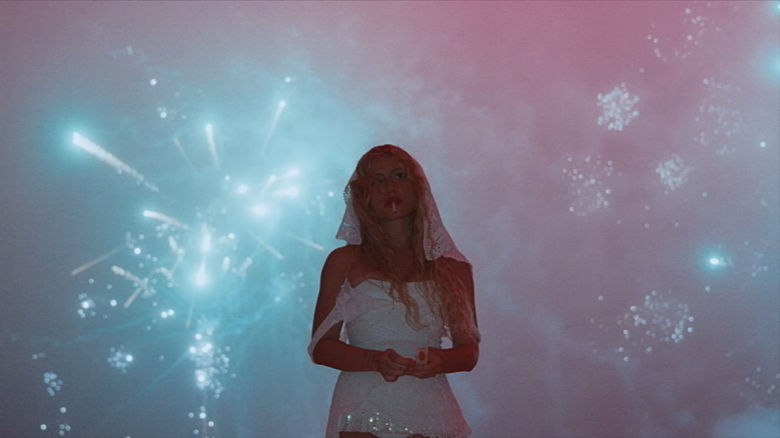 Slayyyter - BEAT UP CHANEL$ (Official Video)