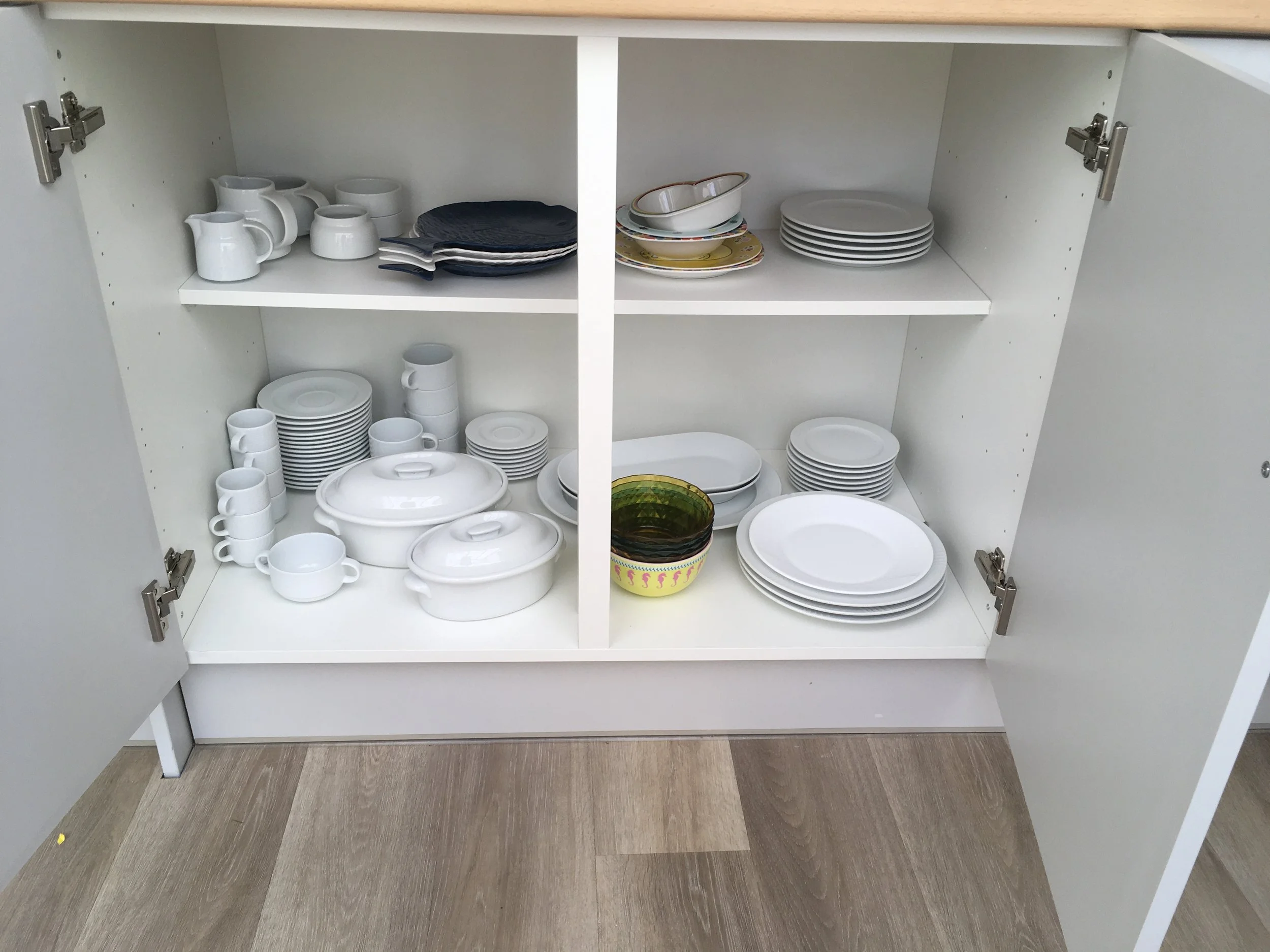 Tidy Happy Home. Professional home organisation in Surrey, Sussex, Hampshire and Greater London