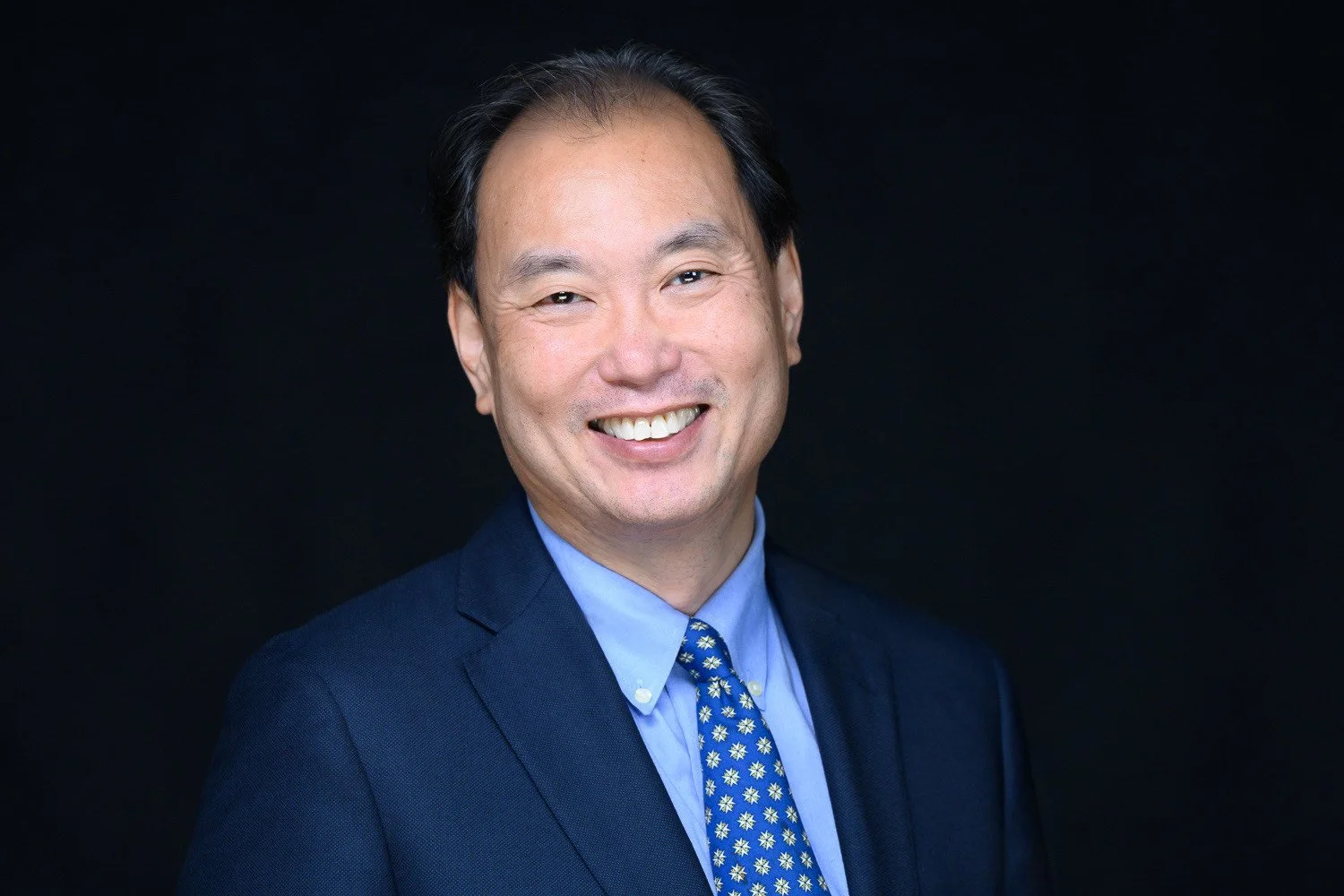 Headshot of Thomas Chu