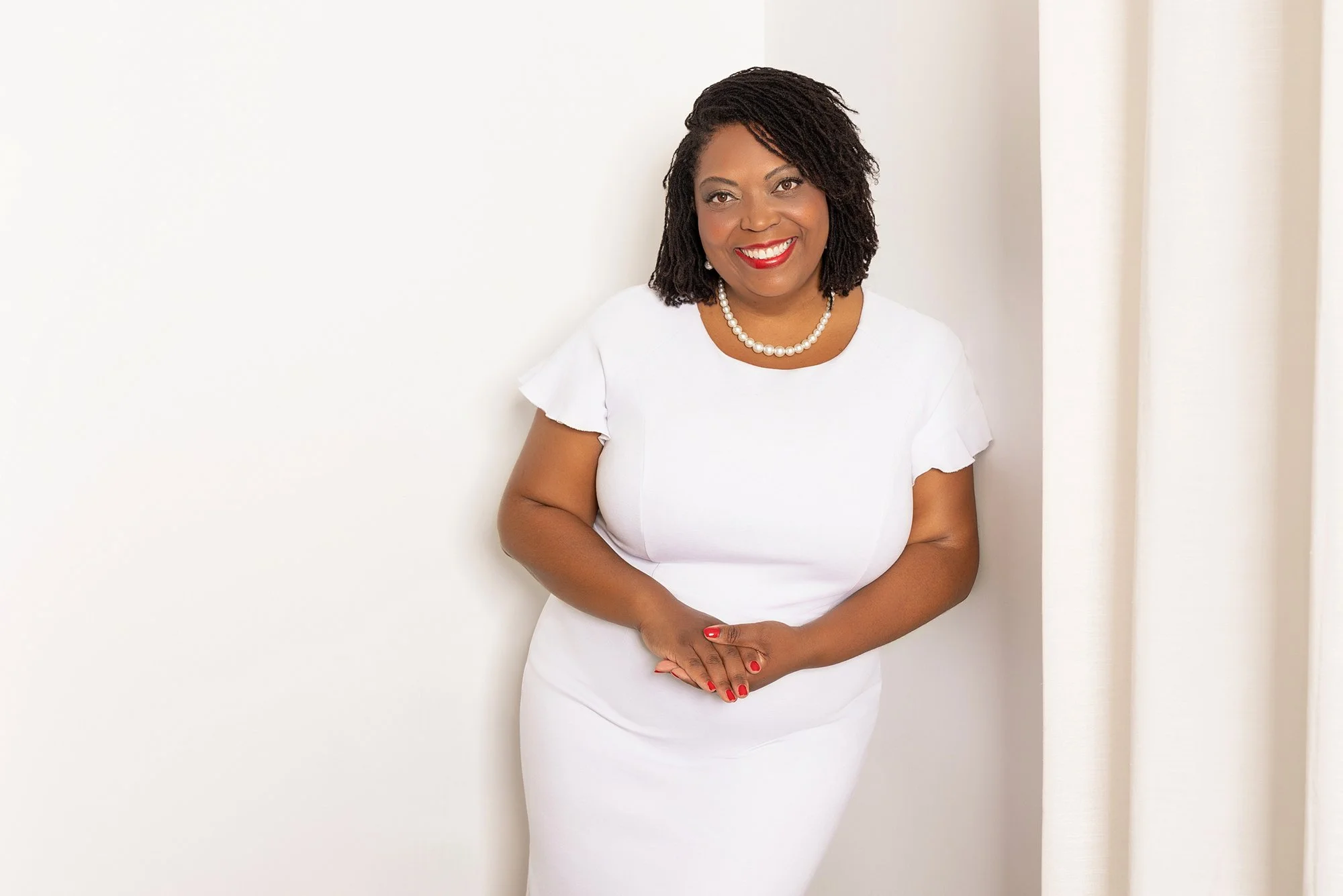 How Women Attorneys Build a Visual Identity That Converts