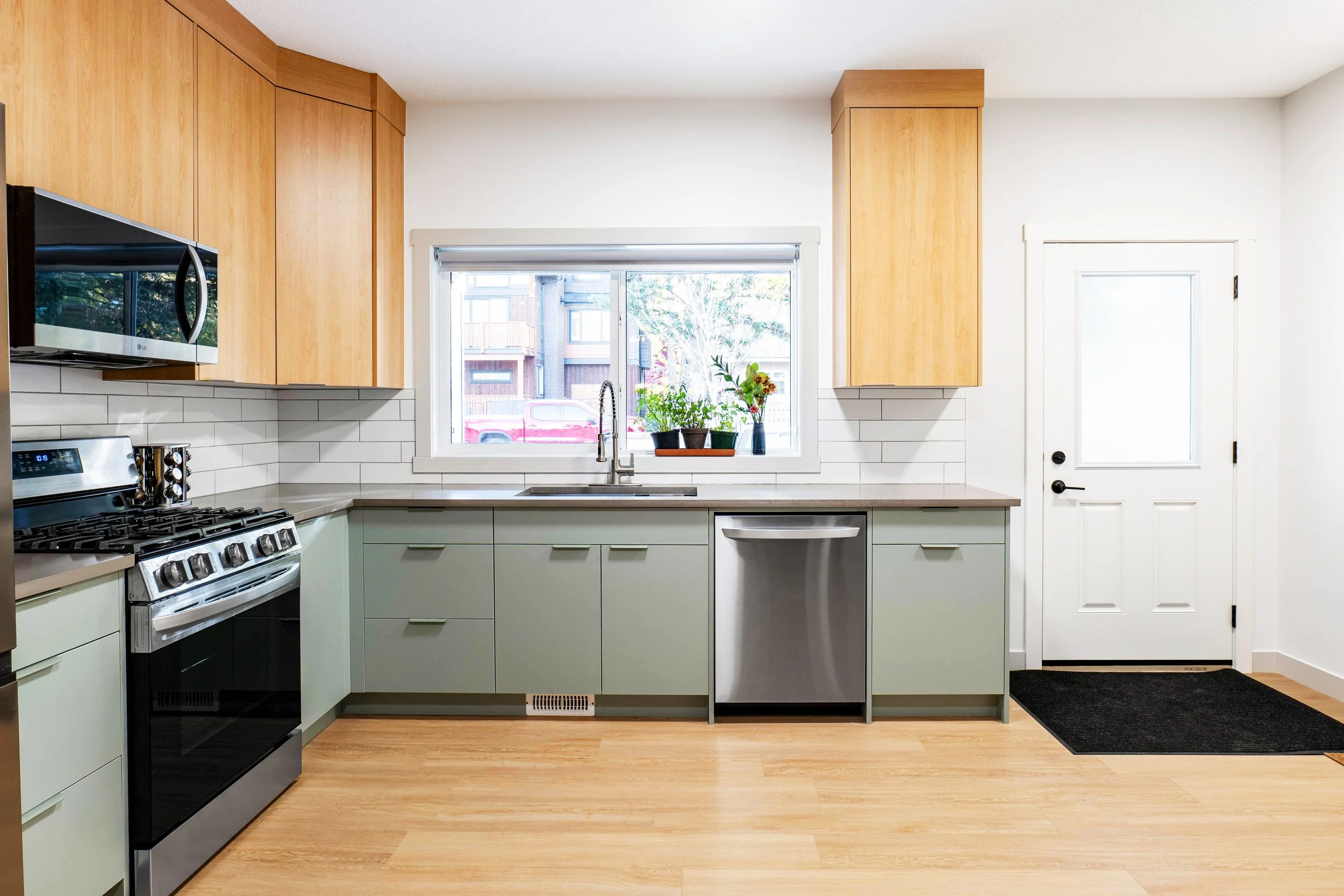 Kitchen-6.jpg