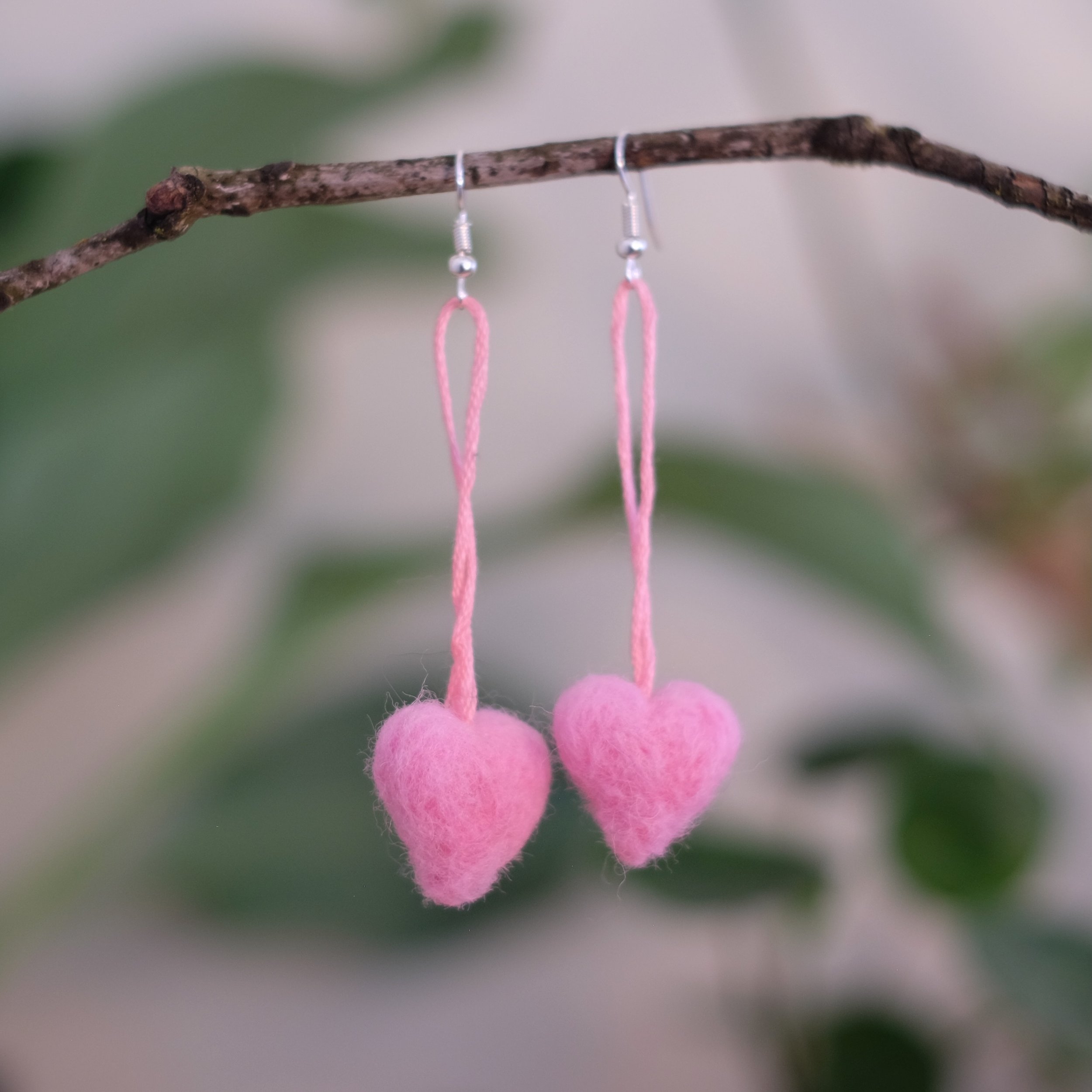 mini pink hearts