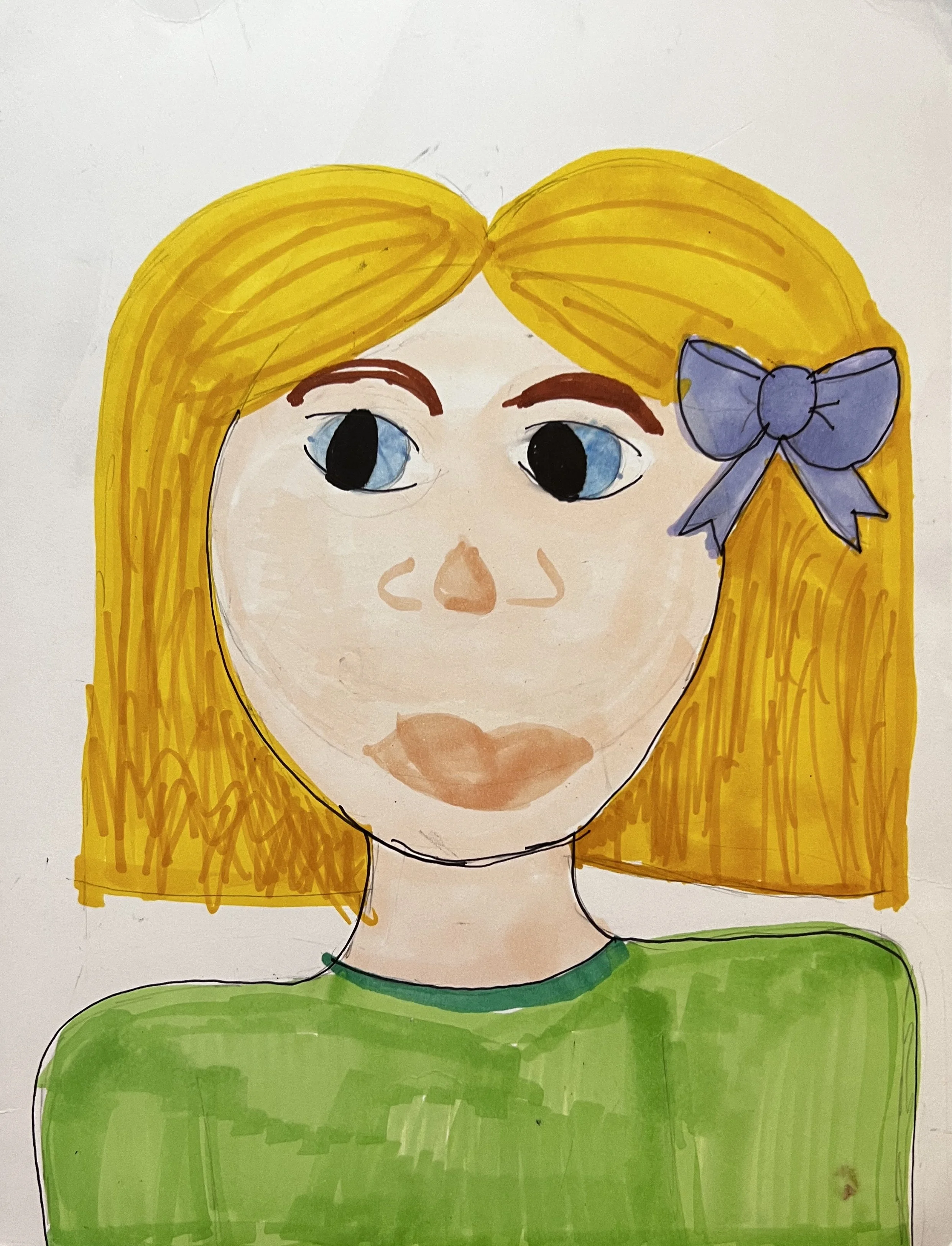 Portait of a woman with a bow in her hair