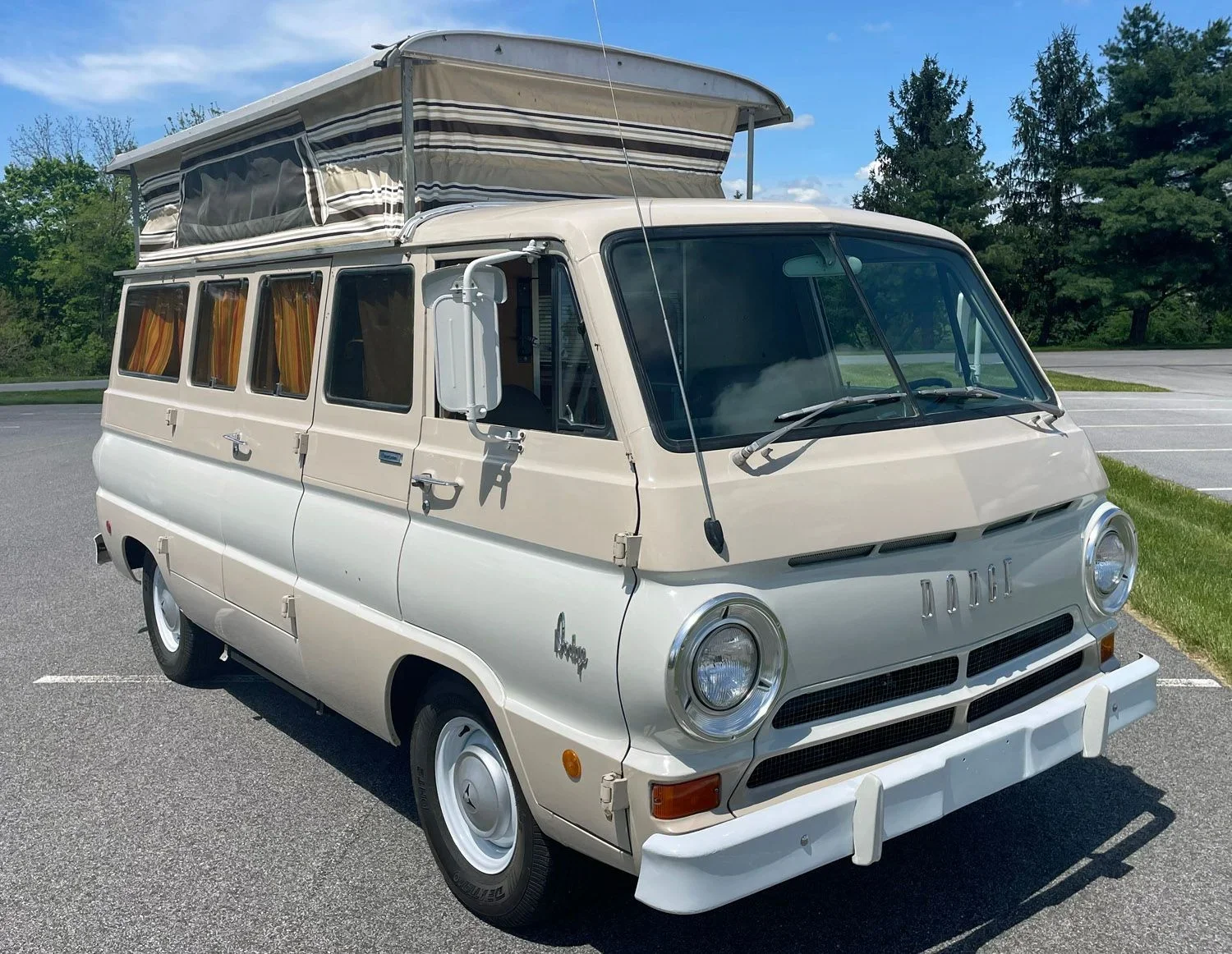 1968 Dodge A-100 Sportsman | Camper Van | Pop-Top