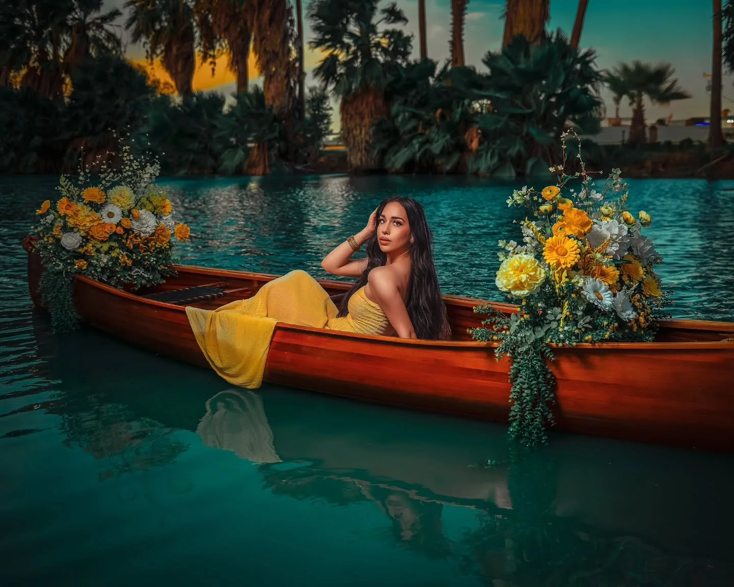 DOWN IN THE HEART OF THE RGV, A HIDDEN OASIS LIES IN THE MU&Ntilde;EQUITA RANCH- CHECK THEM OUT 👀
MODEL: LILA -@iisabelibanez
LOCATION : @lamunequitaranch

#portraitphotography #potraitshoot #potraitphoto #portrait #portraitperfection #instagood #in