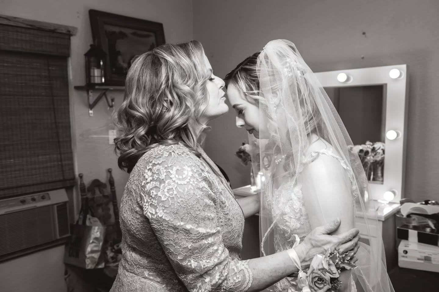 STARTING 2026 WITH A BEAUTIFUL WEDDING 
ASHLEY &amp; MAXIMO

​"There are moments, and then there are moments💍. It wasn&rsquo;t just a ceremony; it was a promise. 🕊️"
@m_n_r__social 

#wedding #weddingphotos #weddingphotographer #rgvweddin