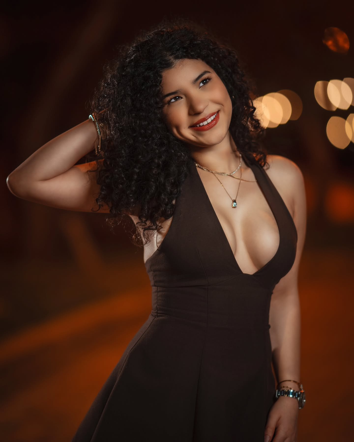 TO NEW BEGINNINGS ✨️ 
MODEL: C Y N T H I A @cynthiaadanyy
LOCATION : Old Hidalgo Pumphouse 

#portraitphotography #potraitshoot #potraitphoto #portrait #portraitperfection