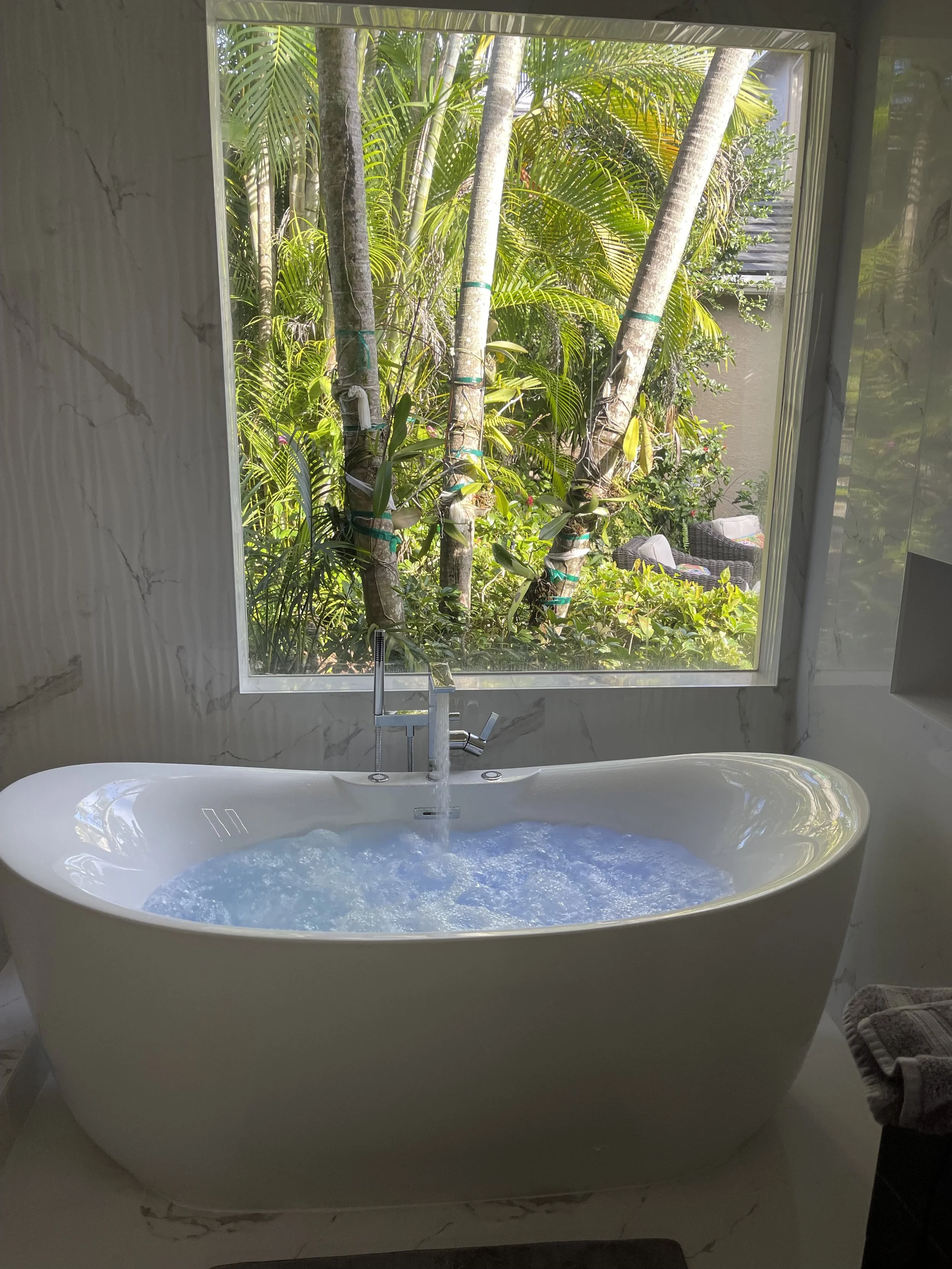 Addison Master Tub.jpg
