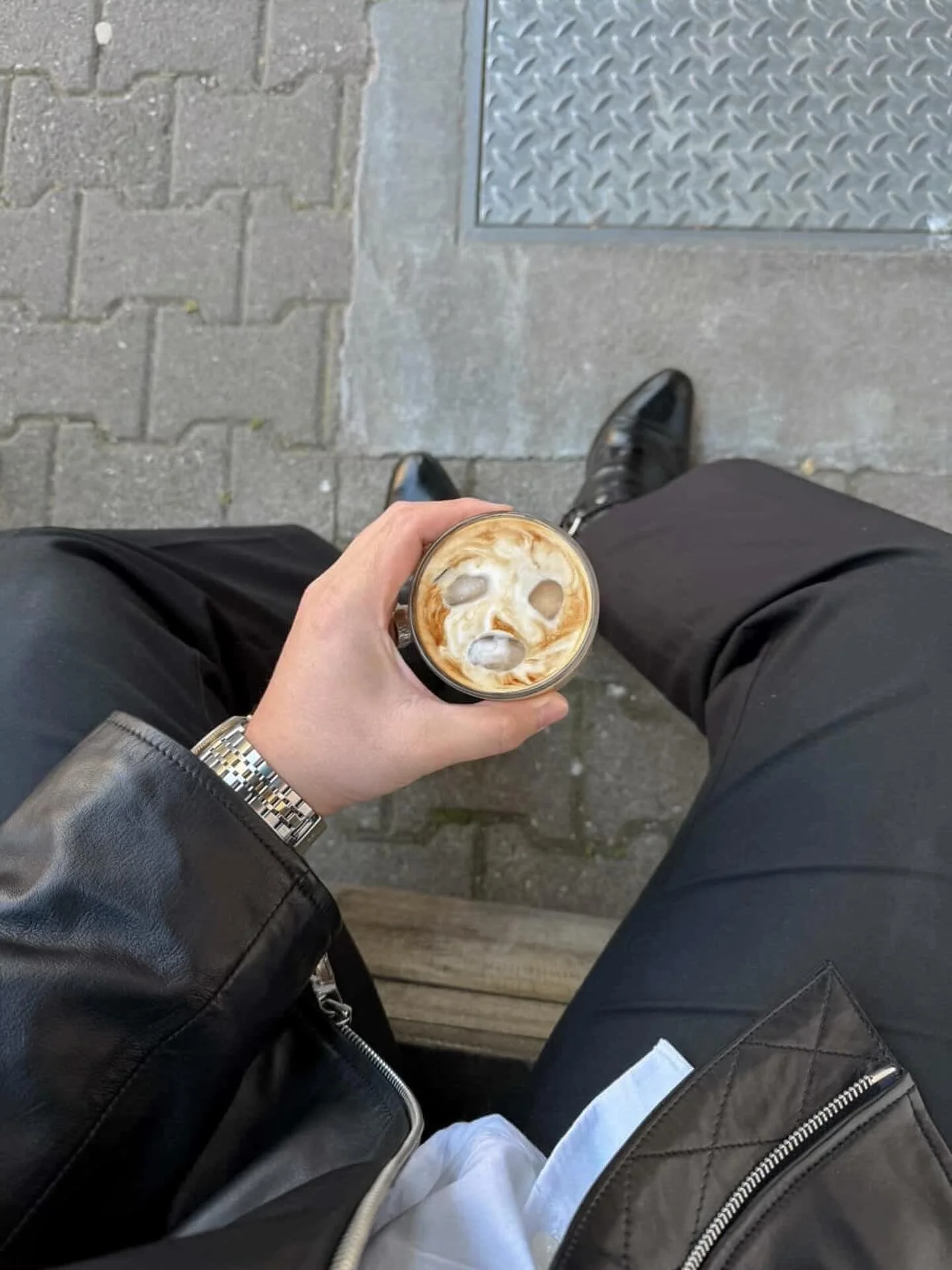 Weekend is calling ☕️
Und wir freuen uns es mit euch zu verbringen 

@iamjohnpaulo 

UNTERBILK 
Samstag 8.30-18 Uhr 
Sonntag 9-18 Uhr

FLINGERN
Samstag 8.30-18 Uhr 
Sonntag 9.30-18 Uhr

#specialtycoffee #duessldorf #barista #coffeelover