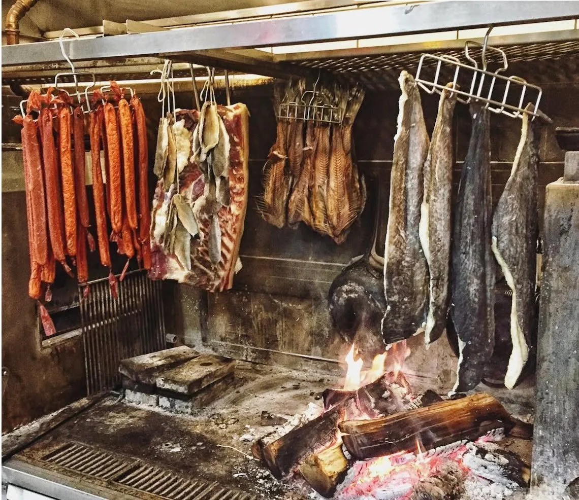 And oldie but a goodie from @husksavannah 🔥🔥
Few things makes us more excited than seeing how Chefs all over world choose to set up our modular grill units to fit their needs.

For inquiries, please reach out via DM, email or contact your local @th