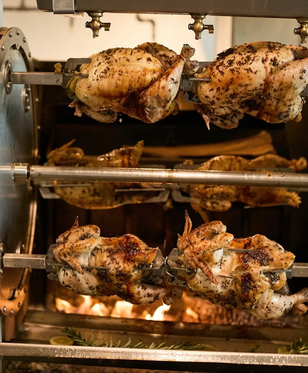 When @cashmerebeachbum approached us wanting us to recreate a self-basting rotisserie he had seen in France years prior, we knew that we had to take the challenge, and we are so happy we did.
Jeremy's vision for this unit was crystal clear - he wante