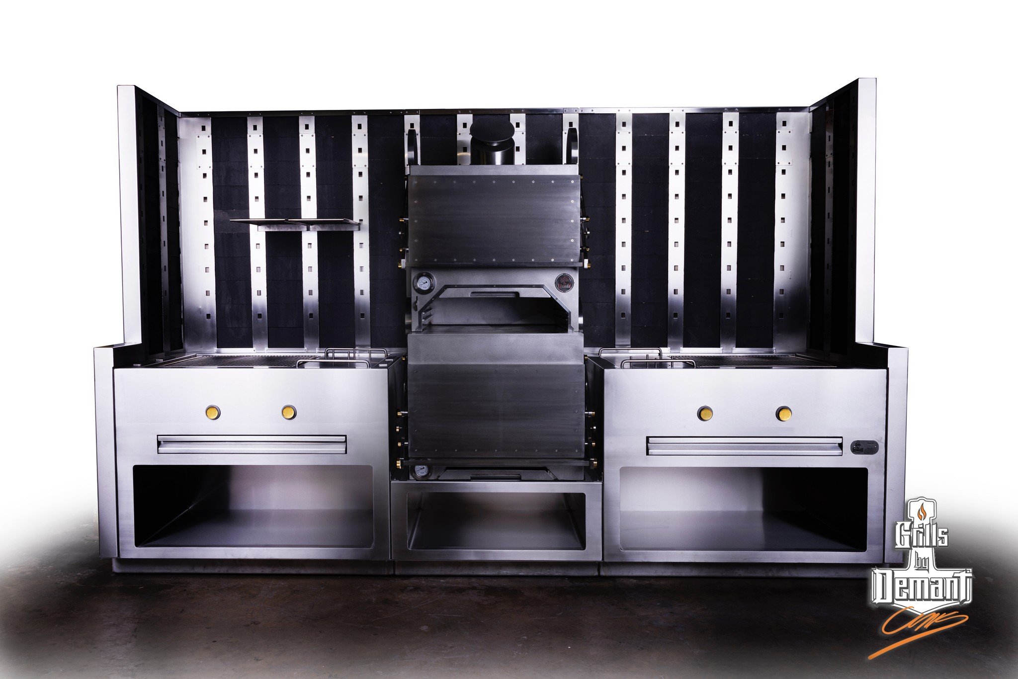 For chefs who believe fire is where flavor lives, we build solid-fuel cooking suites. Twin robata pits flanking a double solid-fuel oven. 
Stop working around your equipment and start cooking food people remember.

Reach out today to book a consultat