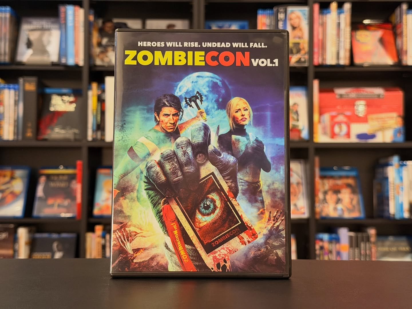 Now available on DVD, ZombieCON Vol. 1. 

@zombieconmovie @kykyv71 @bigsquidfilms @erin_aine @joebezko @mannyluke4 @punkiejohnson @chriscasi @cmendez78 @nicholemcauley  #zombieconvol1