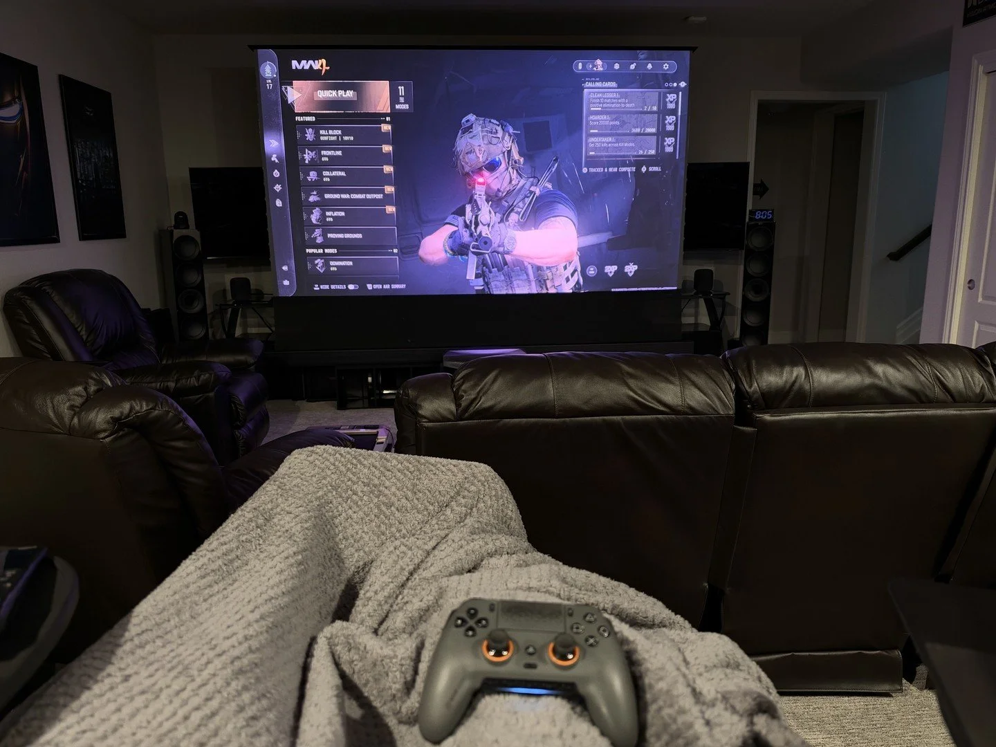 Having the day off, so Modern Warfare 4 is up on the 130" 🎮

Blanket, SCUF, and a Friday morning well spent.

@awolvision @callofduty @playstation @scufgaming

#callofduty #mw4 #gamer #gameroom #wedowtheater