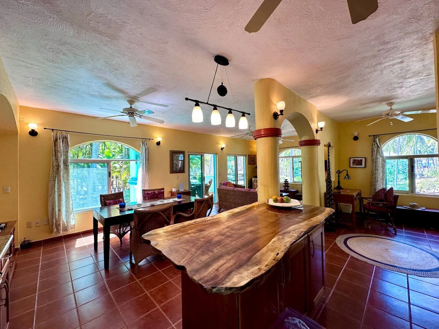 Casa Maria Kitchen 3.jpeg