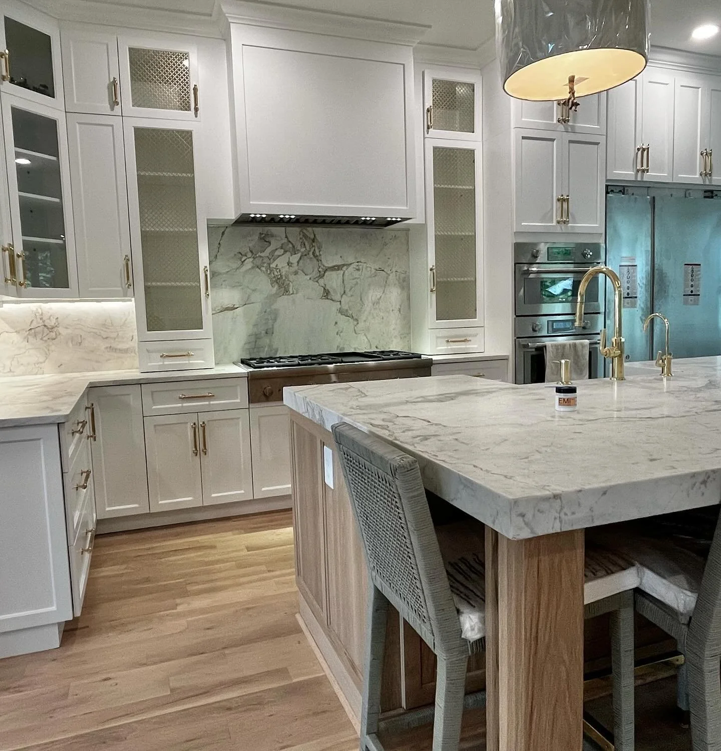 Kitchen by EMI Master Finishers