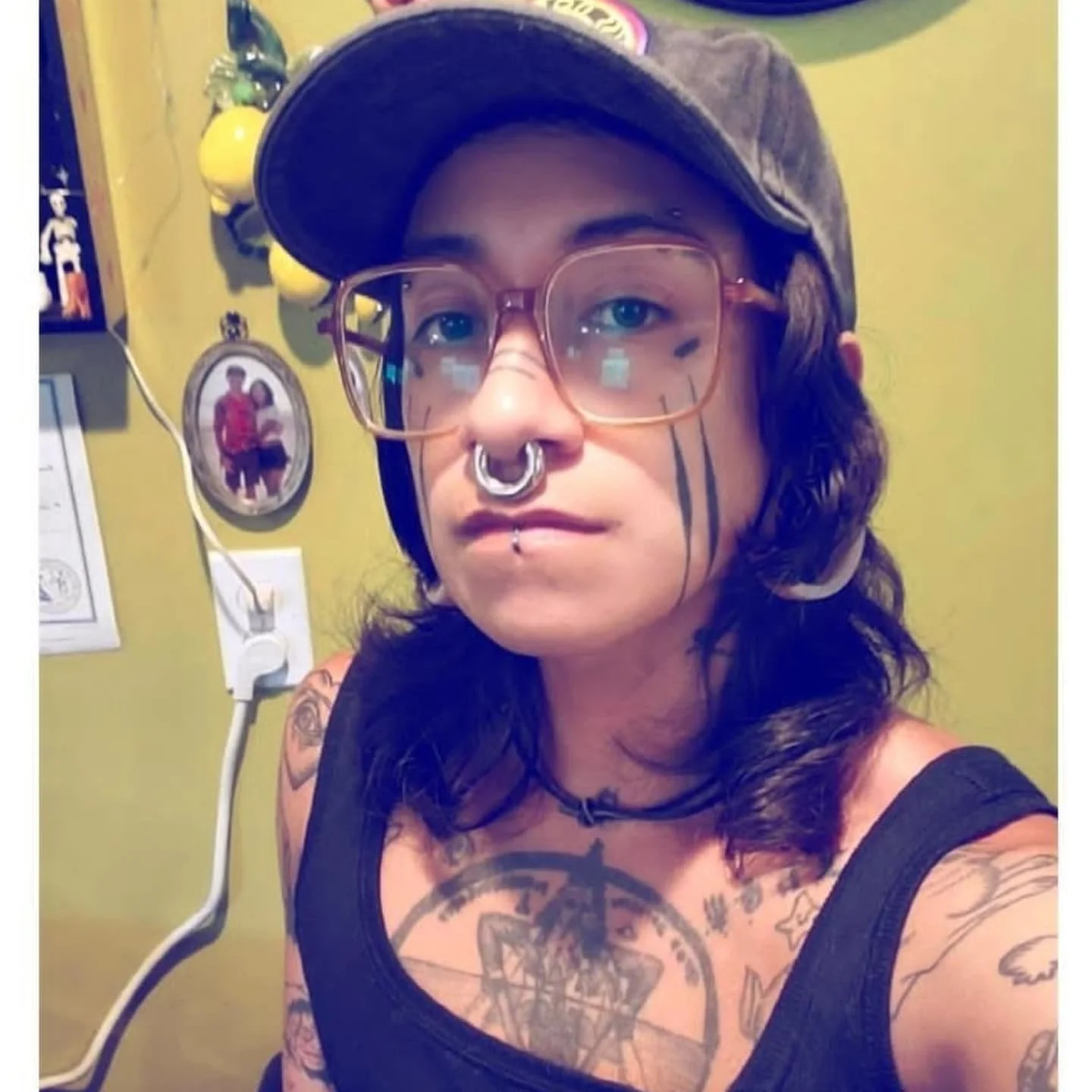 You may have already seen it from our email list this past week but come join us in welcoming @bean_goblin_tattoos this weekend! They have a ton of flash up for grabs so snag 'em while you can!
.
#guestartist #flashart #tattoo #coloradotattoo #fortco
