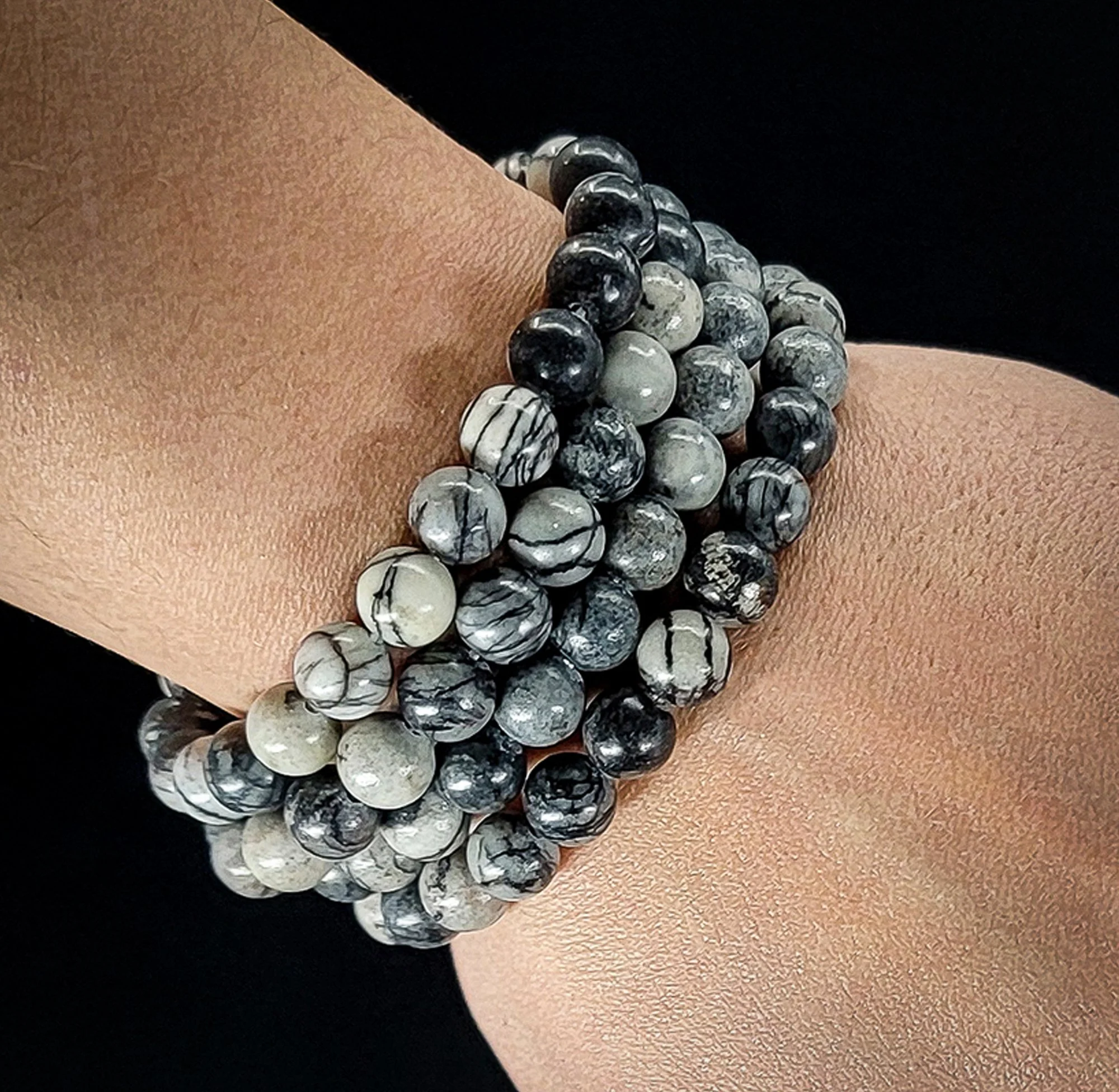 Black-Vein-Jasper-8mm_C.jpg