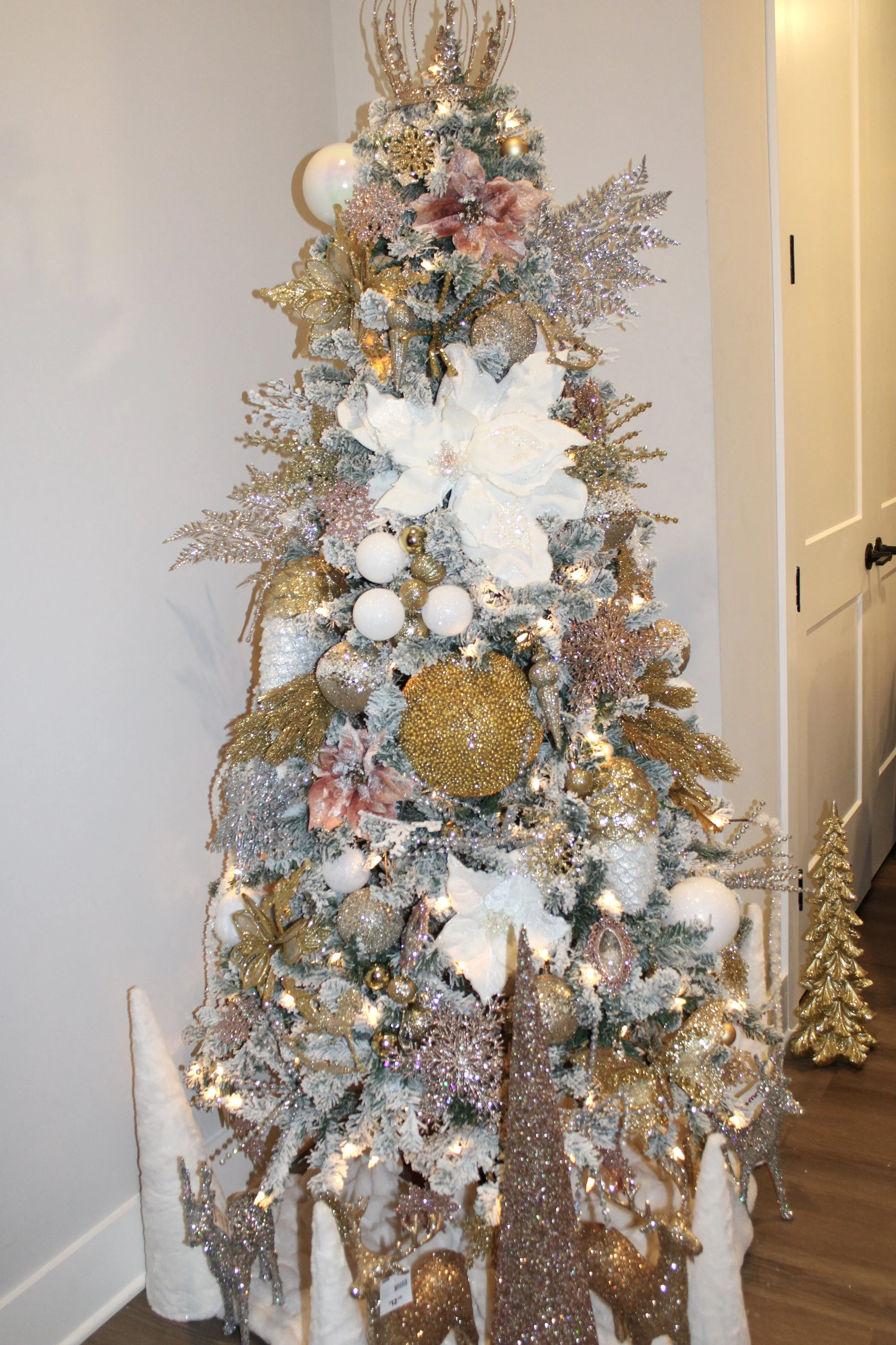 🎄 Luxury Holiday Tree Styling