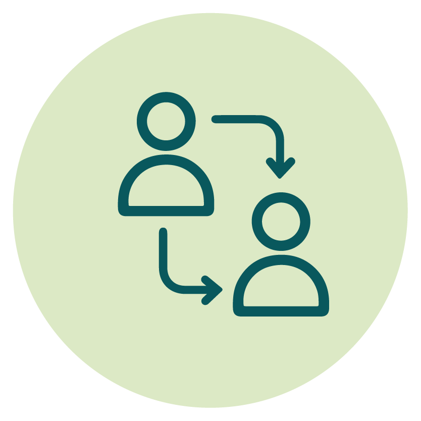 Icon of two people connected by arrows, representing communication or transfer between individuals.