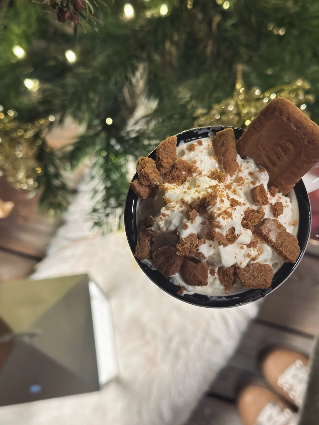 Calda, cremosa e irresistibile: &egrave; tornata la cioccolata calda di @i_druper_coffee ☕️

#legiarefolgaria #youralpinebreak #alpecimbra