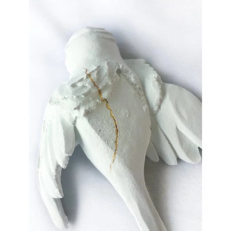 gold bird_back003.jpeg