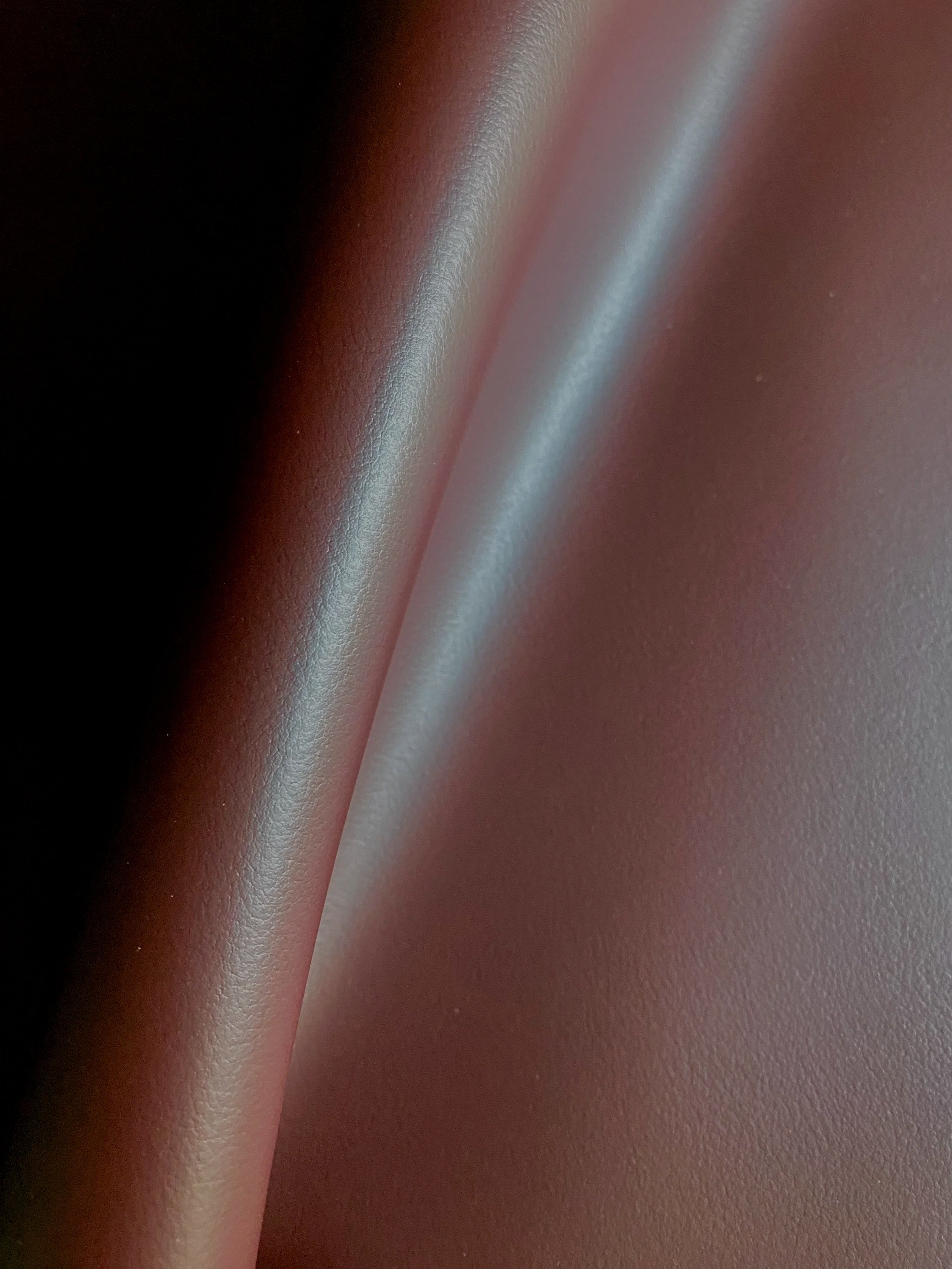 Shiny metallic Elevate™ is an innovative bio-based leather alternative developed by Uncaged Innovations.