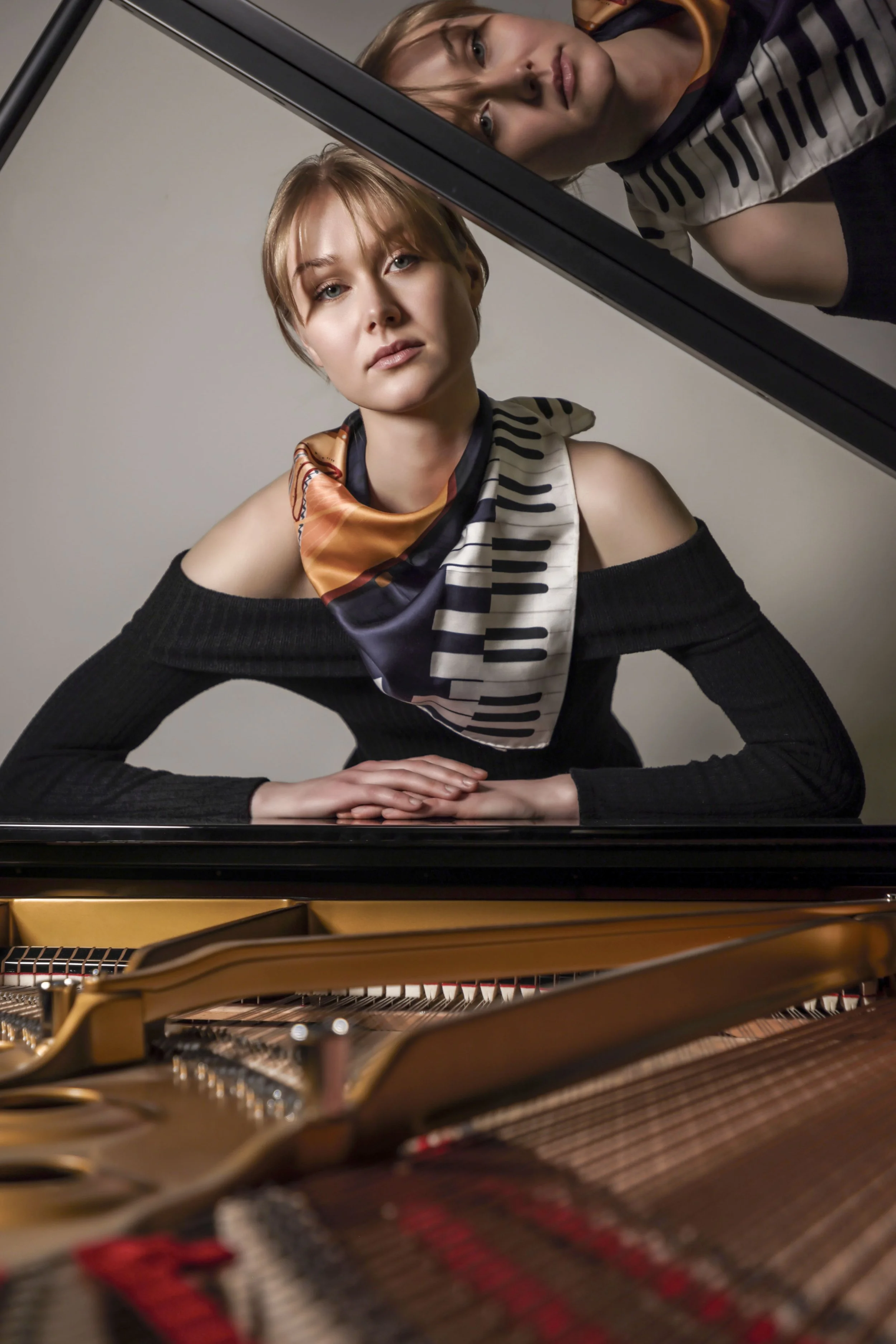Steinway & Sons scarf printed on Orange Fiber® textile