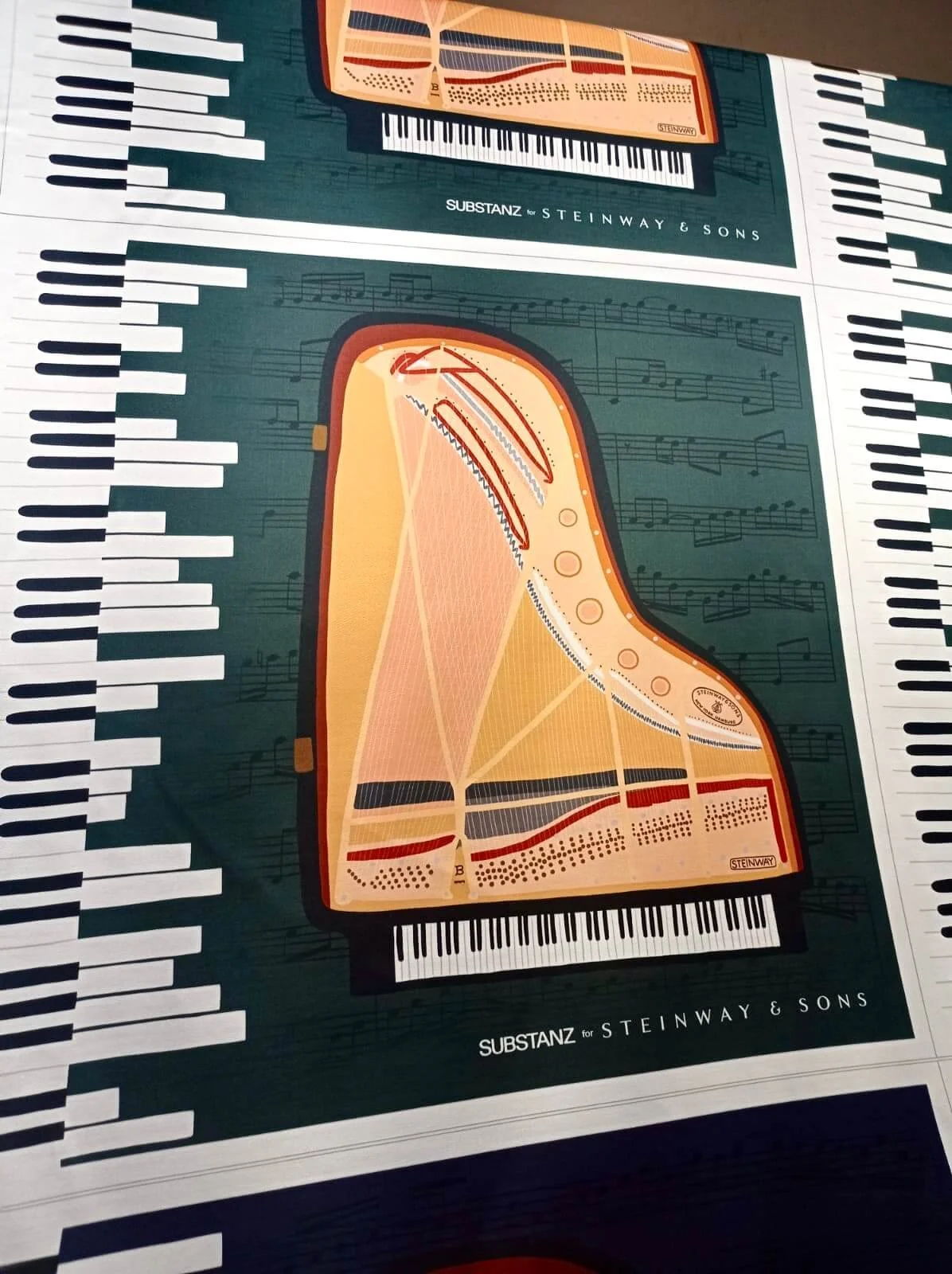 Steinway & Sons Orange Fiber® scarf in green