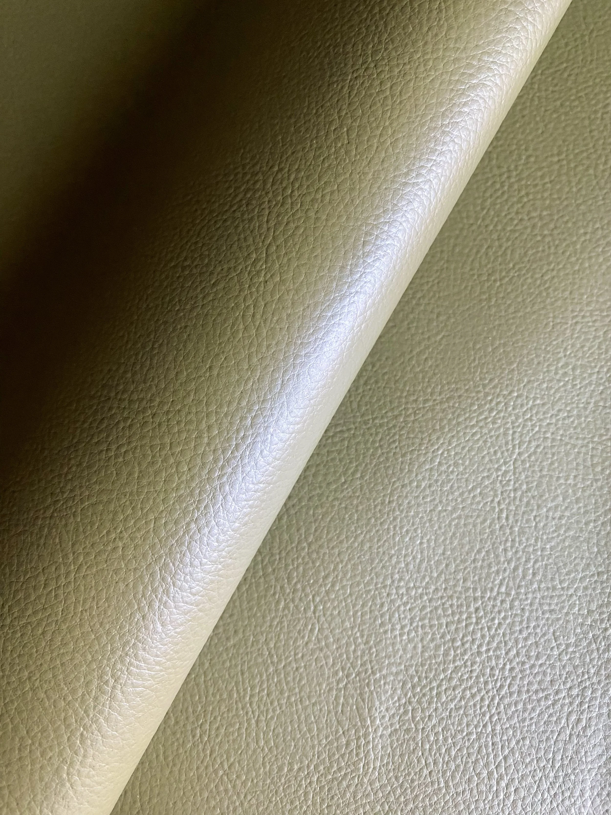 Olive Signature Pebbled 1,5 meters.jpeg