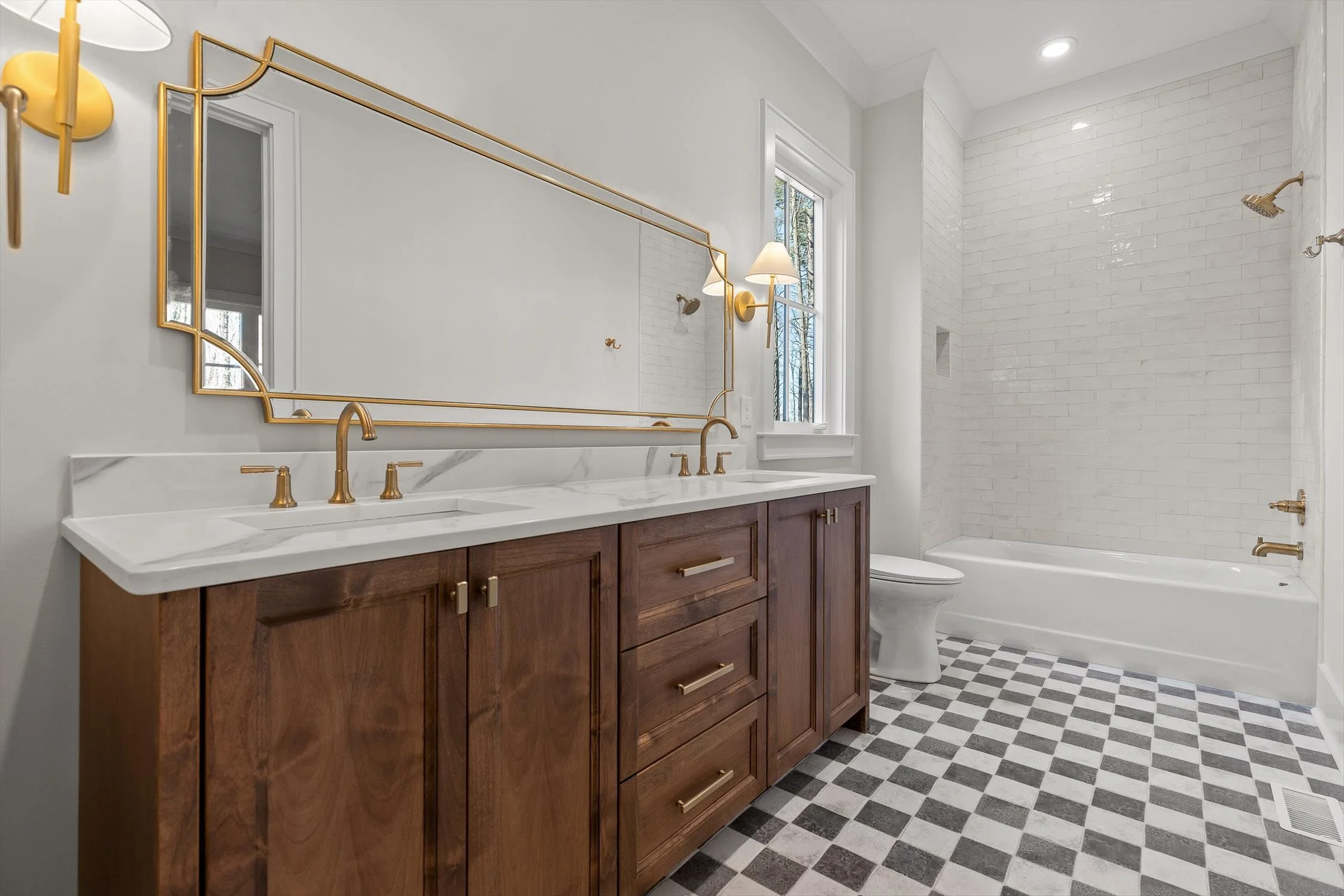 15-Bent Hickory-15.jpg