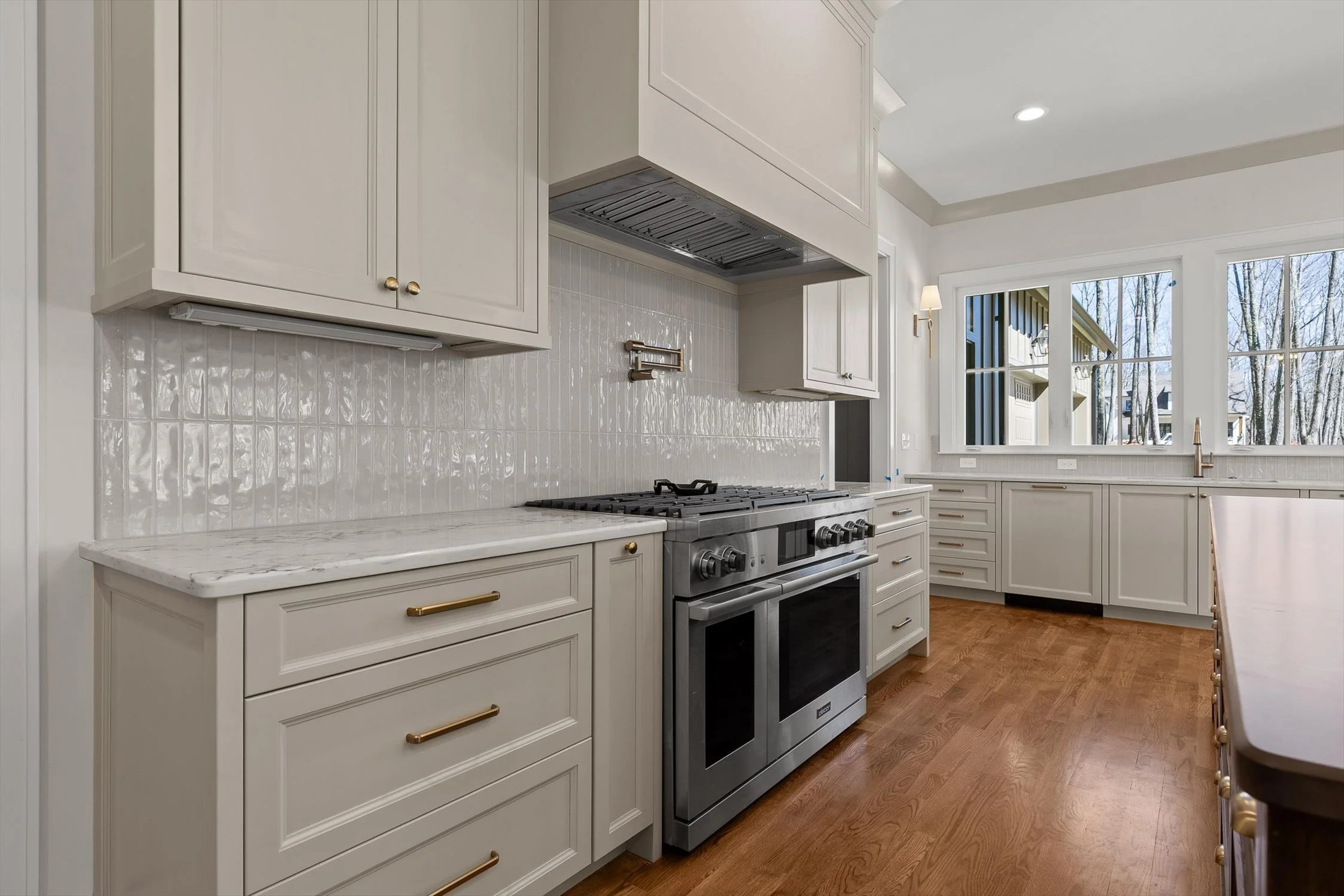 41-Bent Hickory-41.jpg