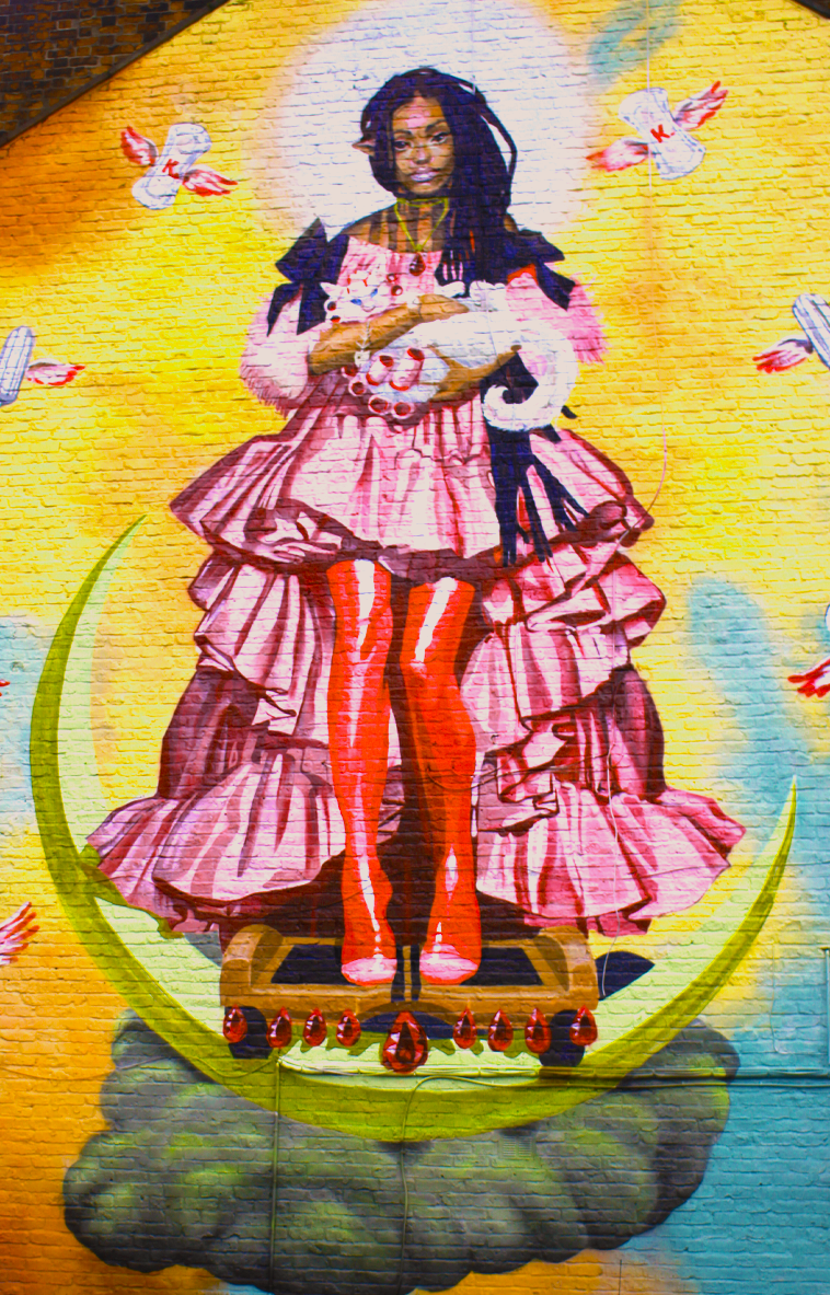 MURAL WOMAN.png