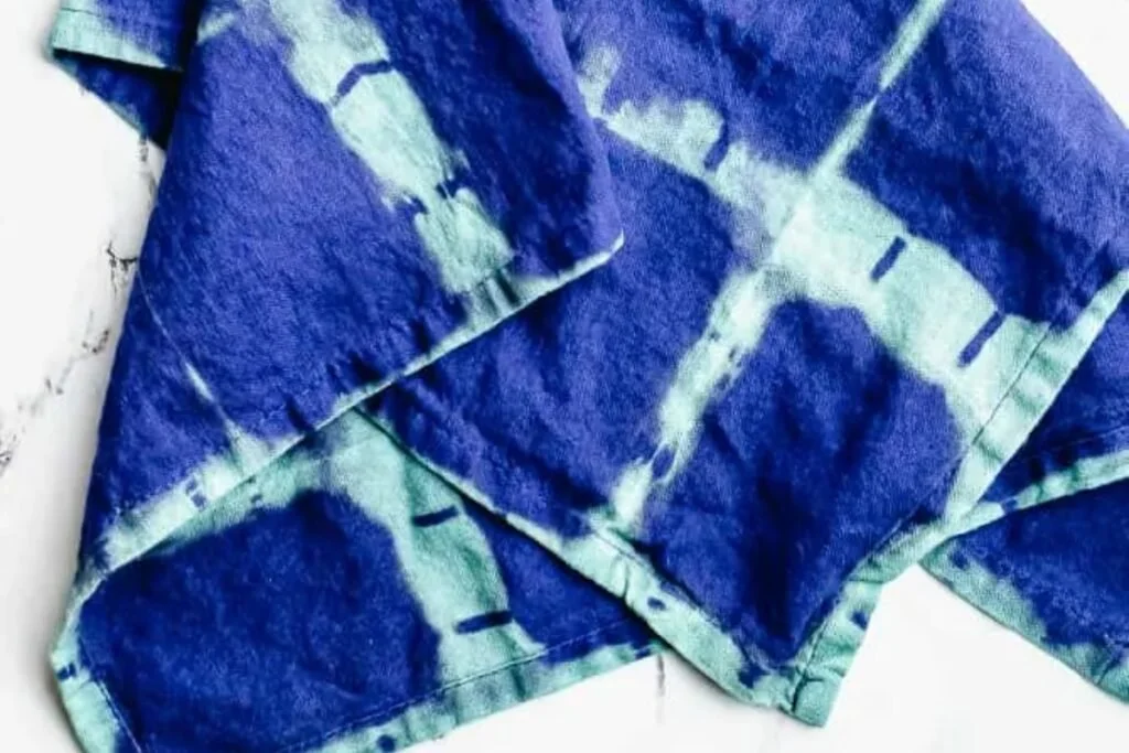 Bleach Tie Dye Patterns: 6 Easy Techniques for Reverse Tie Dye ...