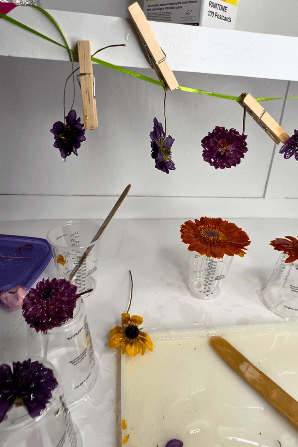 How to Seal and Preserve Flowers for Epoxy Resin — Art Beat Box