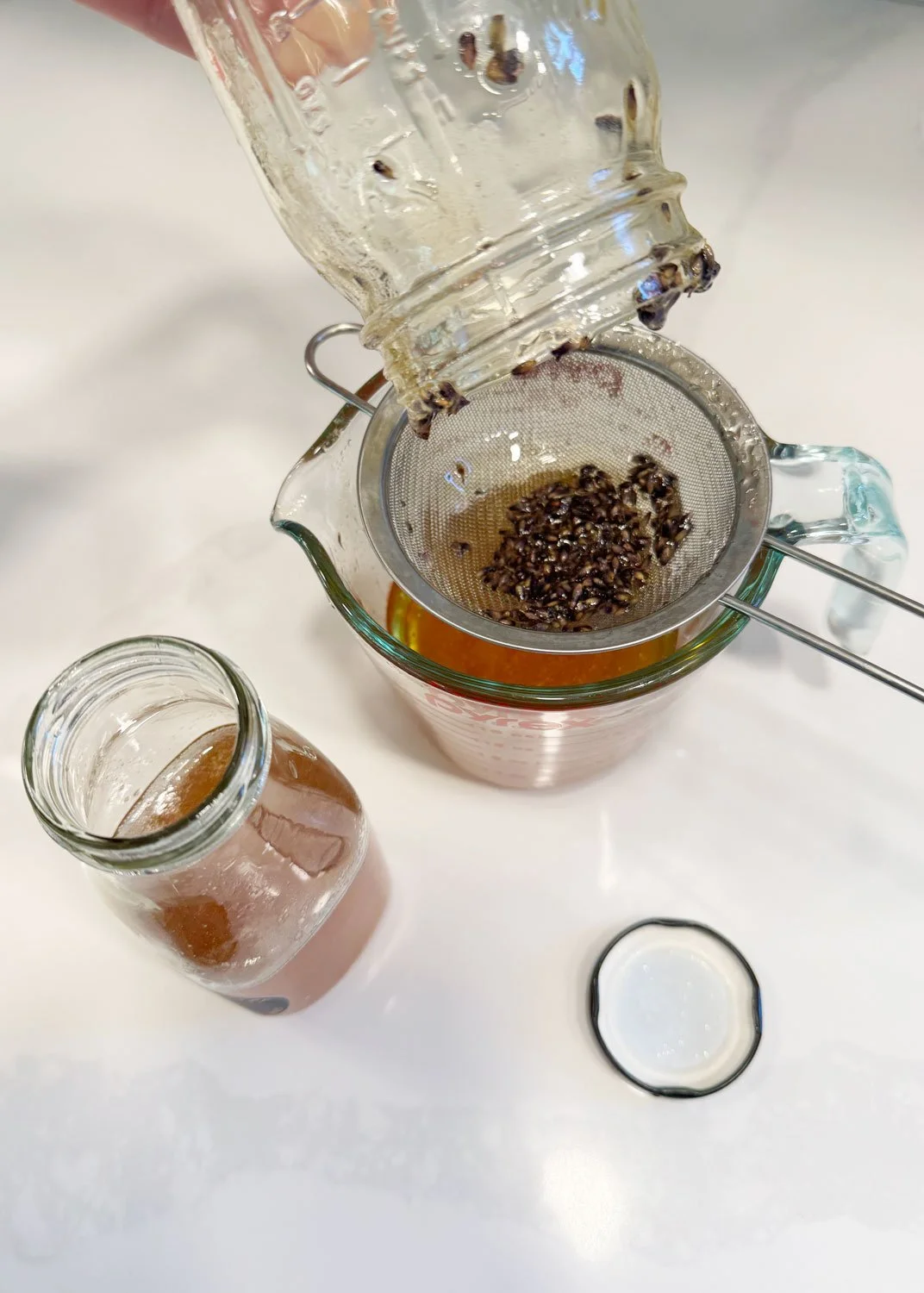 How-To-Make-Lavender-Infused-Honey-Recipe.jpg