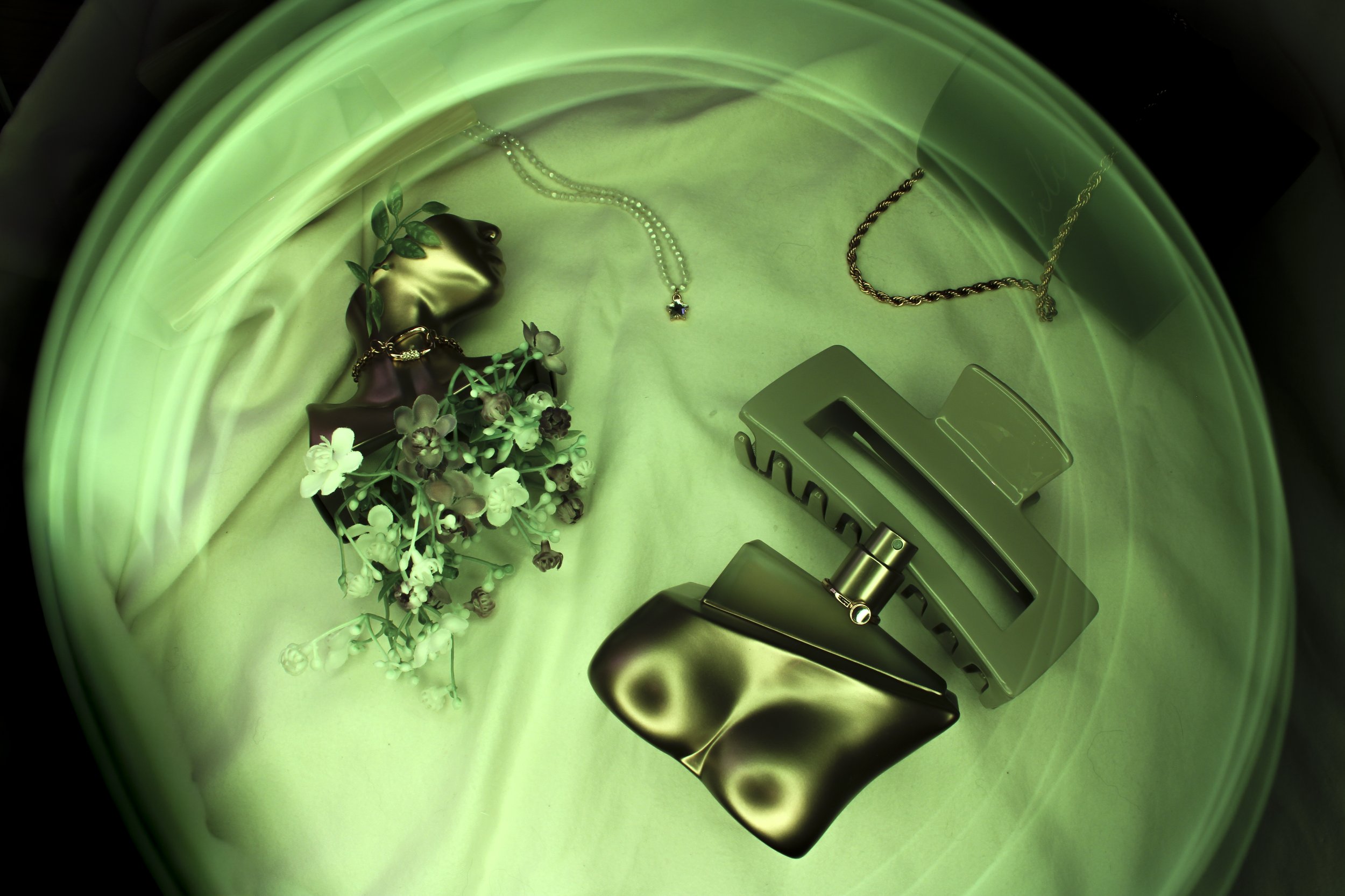 FlatLay-Kerr-01.jpg