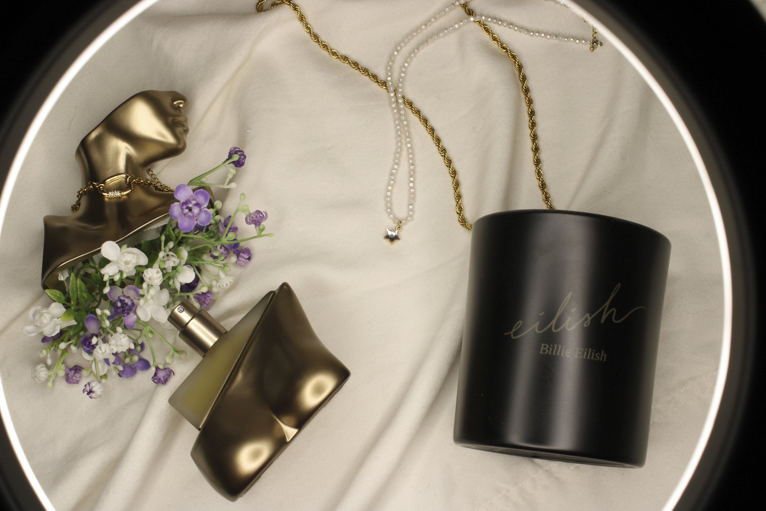 FlatLay-Kerr-13.jpg