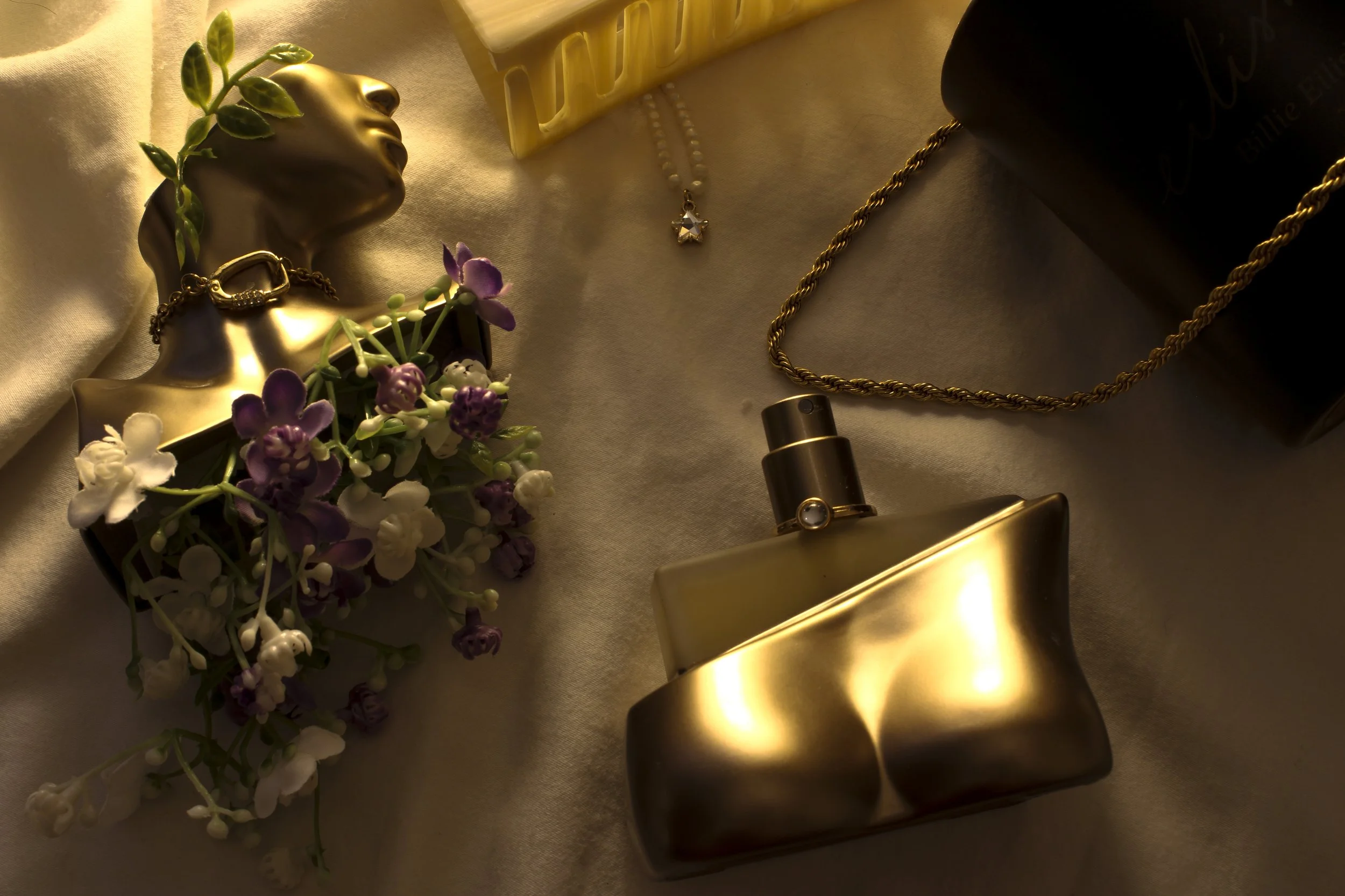 FlatLay-Kerr-02.jpg