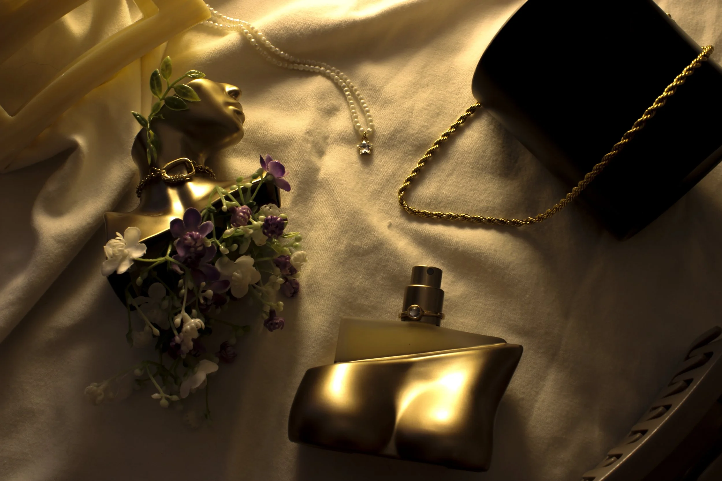 FlatLay-Kerr-05.jpg