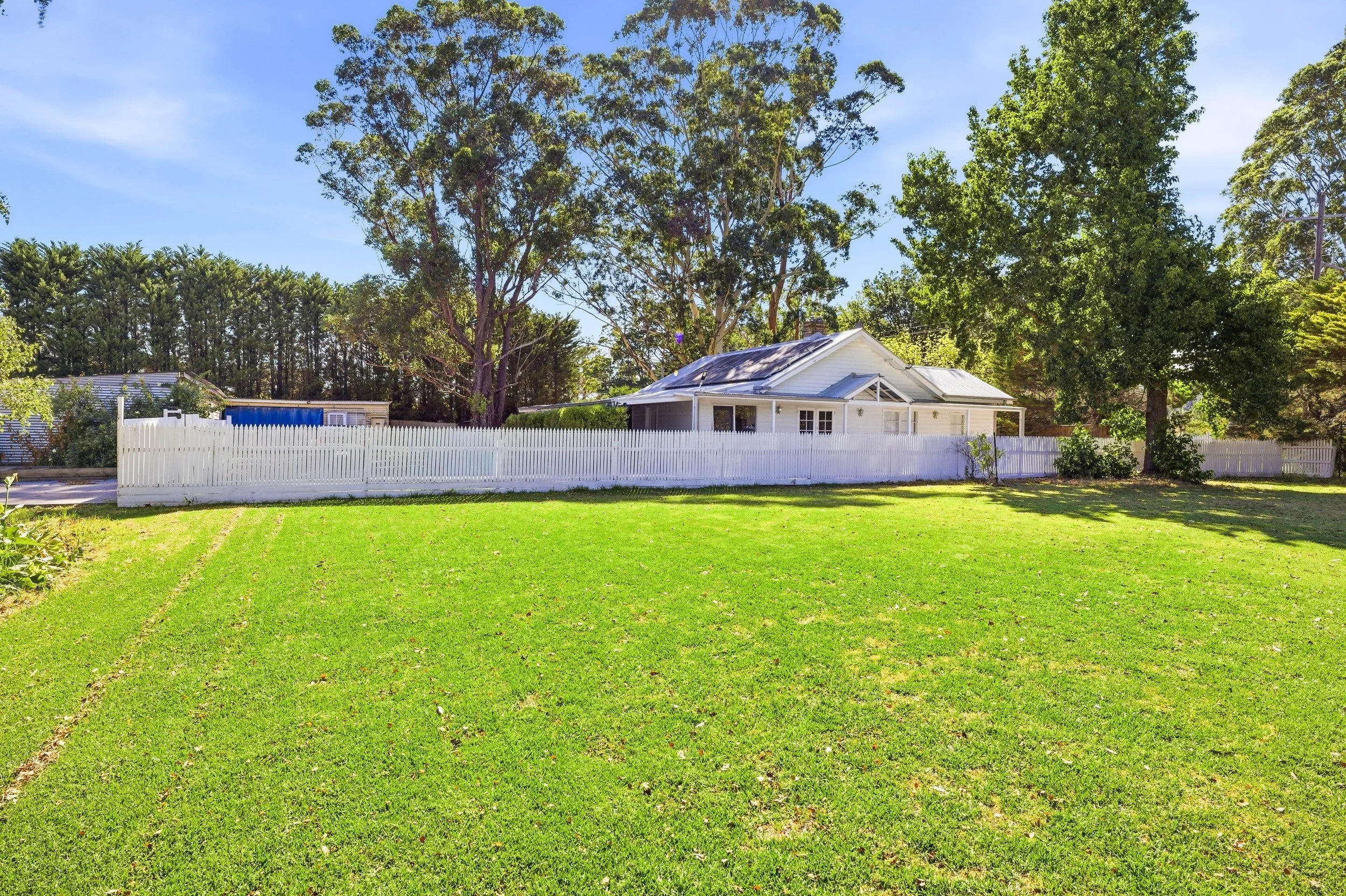 PRINT - 205 Beaconsfield-Emerald Road, Beaconsfield, VIC 3807 NEW PHOTOS - Photo 08.jpg