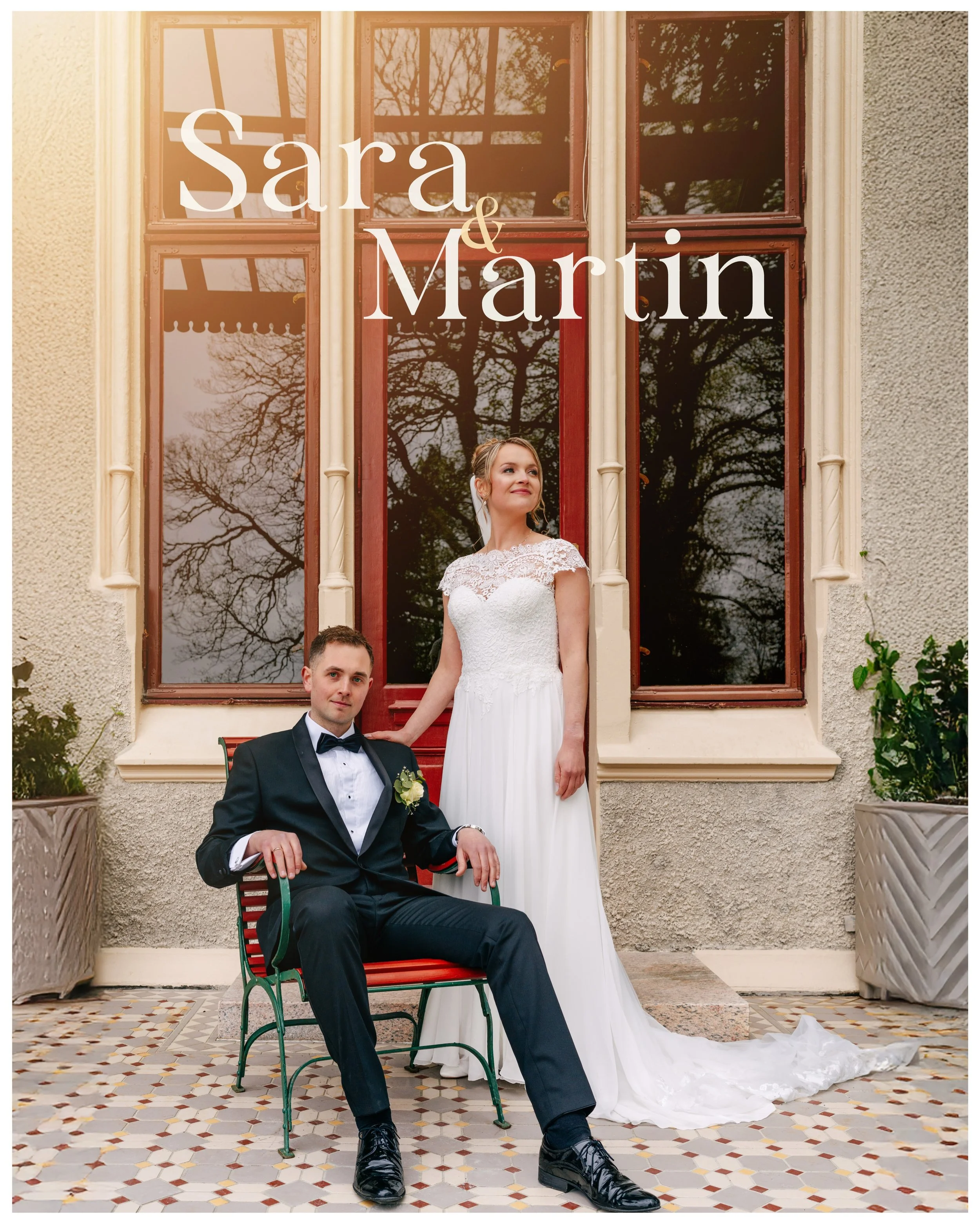 A fairytale wedding at the beautiful Gamlehaugen.
Surrounded by elegance, breathtaking views, and so much love, Sara &amp; Martin celebrated their day. Unforgettable moments and it was such an honor to capture a little piece of their lovestory in one
