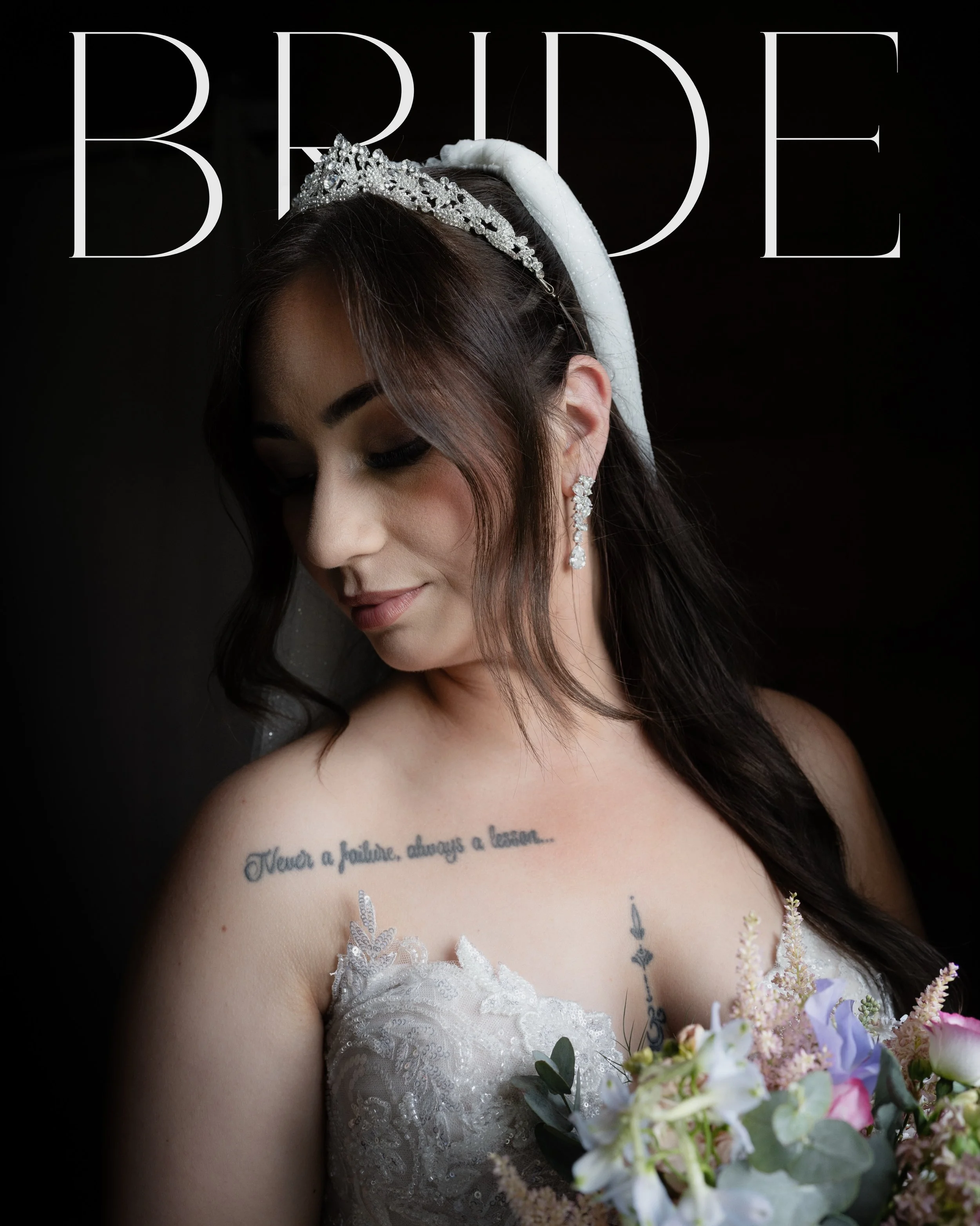 Femine and strong energy - i think this is one of my favorite photos this season 🖤 Thank you @marthehelenefond for trusting me. 

#bride #wedding #bryllup #brideportrait #bryllupsfotograf
