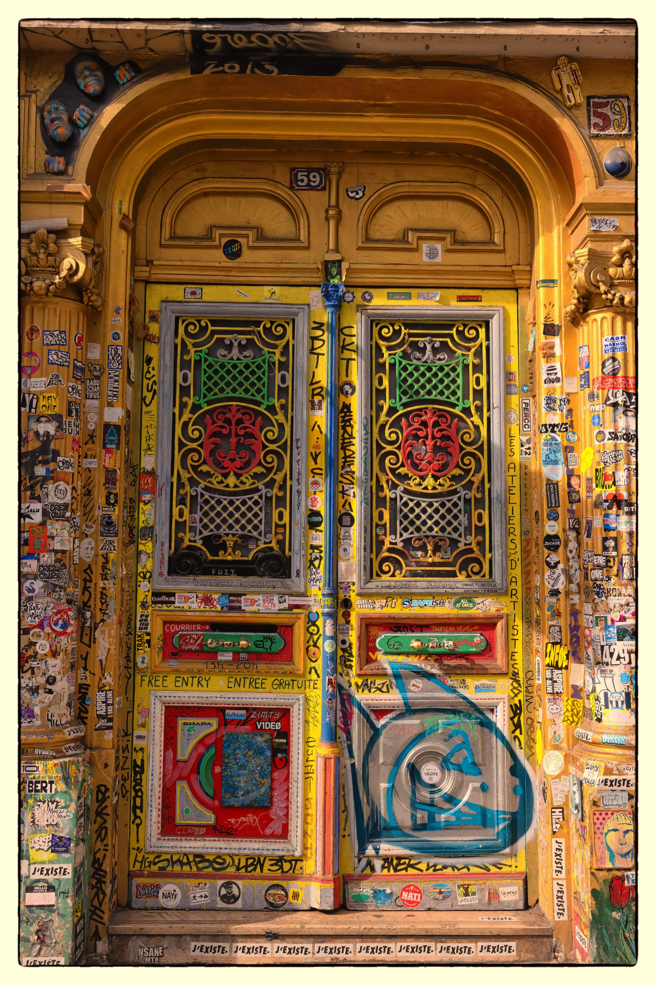 Door grafitti, Paris